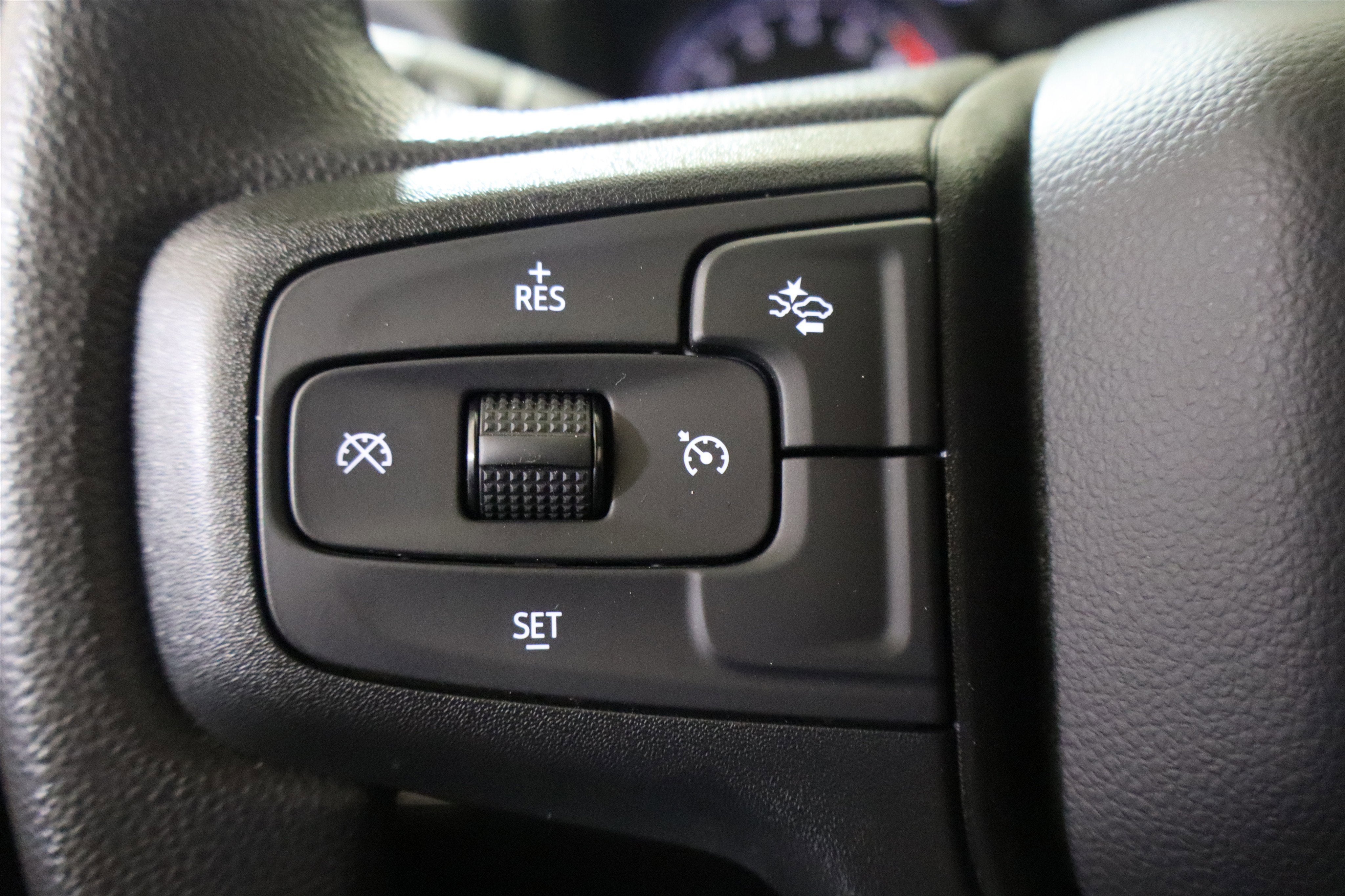 2026 Chevrolet Silverado 1500 Custom Crew Cab 4WD