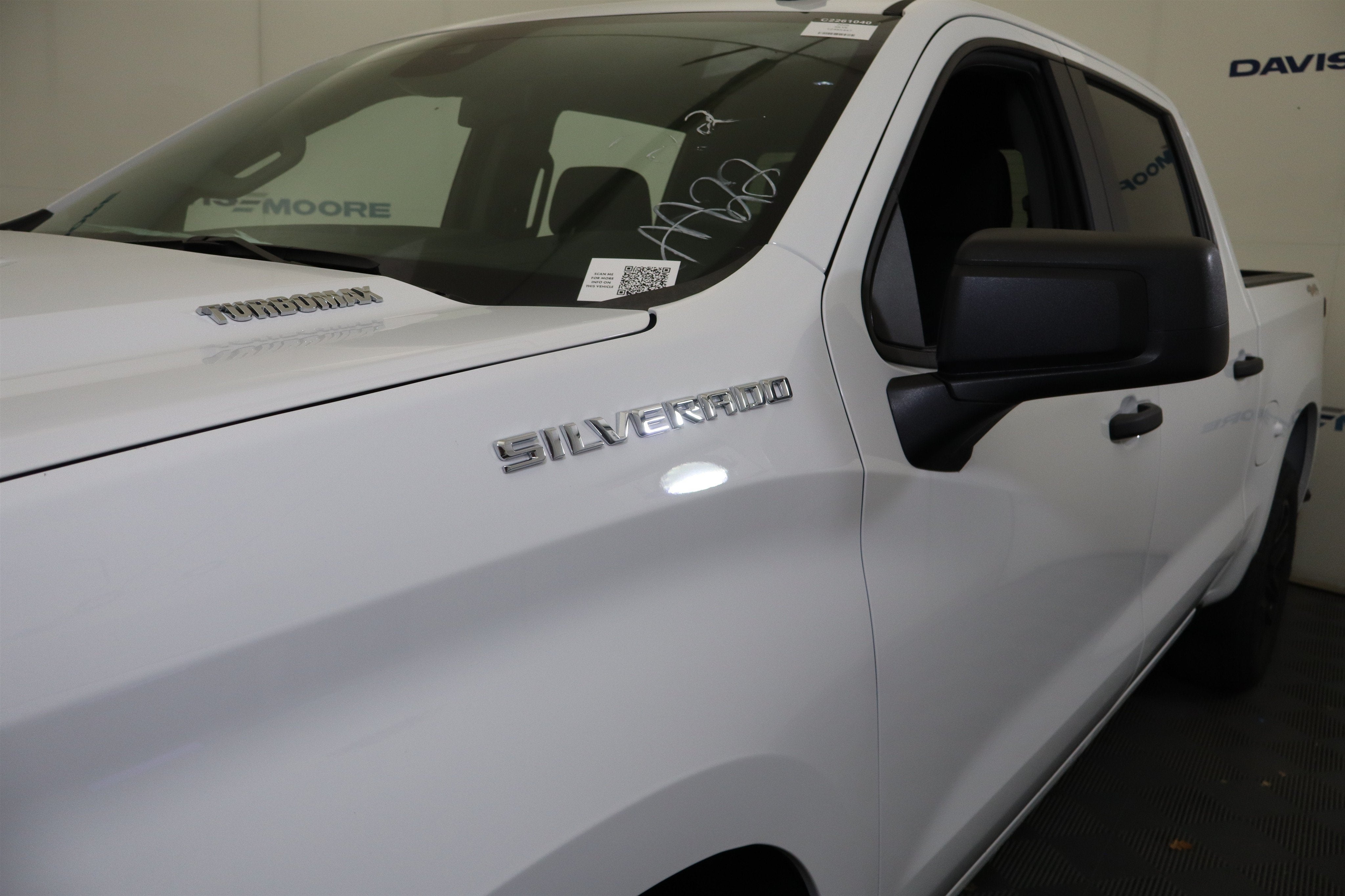 2026 Chevrolet Silverado 1500 Custom Crew Cab 4WD