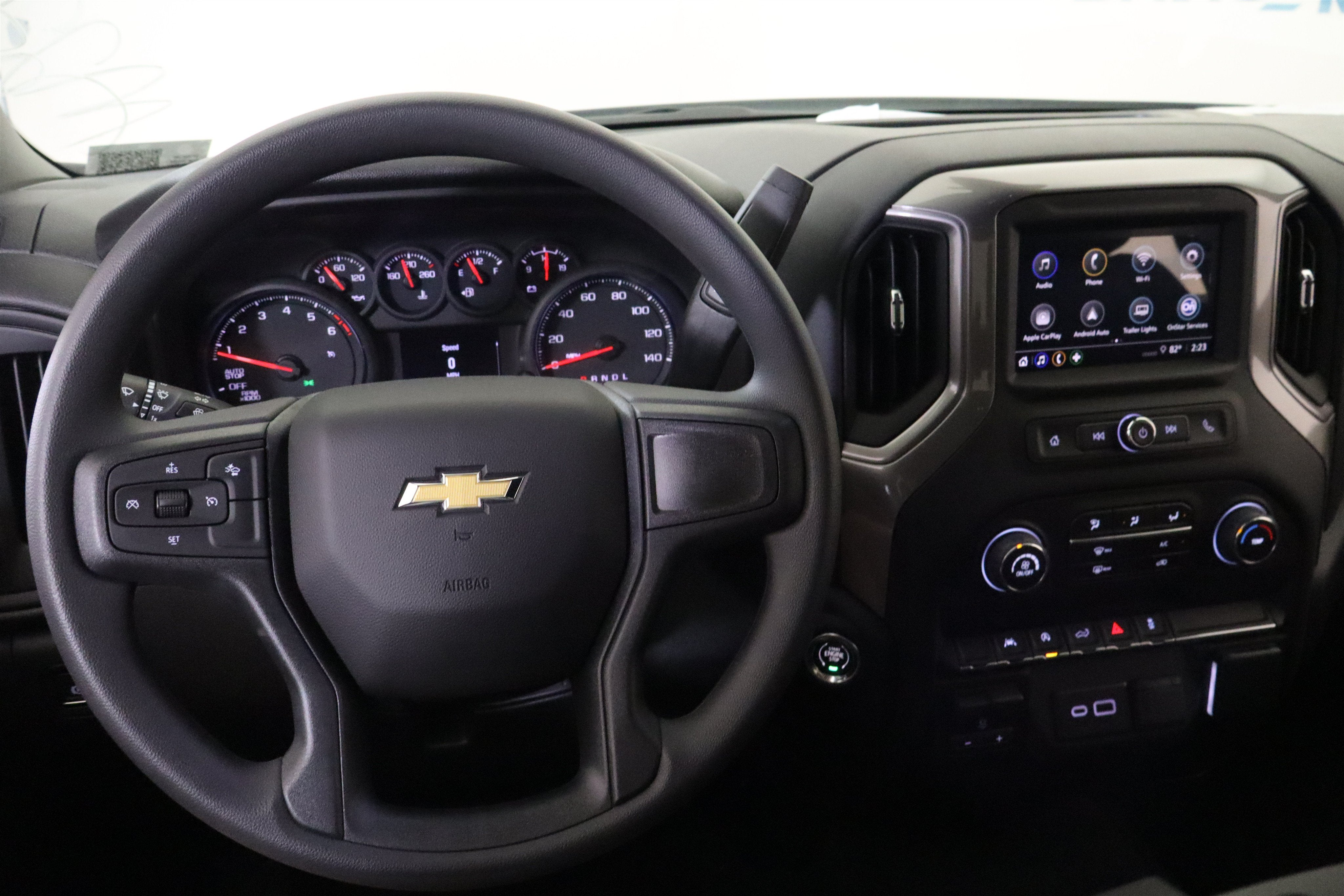 2026 Chevrolet Silverado 1500 Custom Crew Cab 4WD