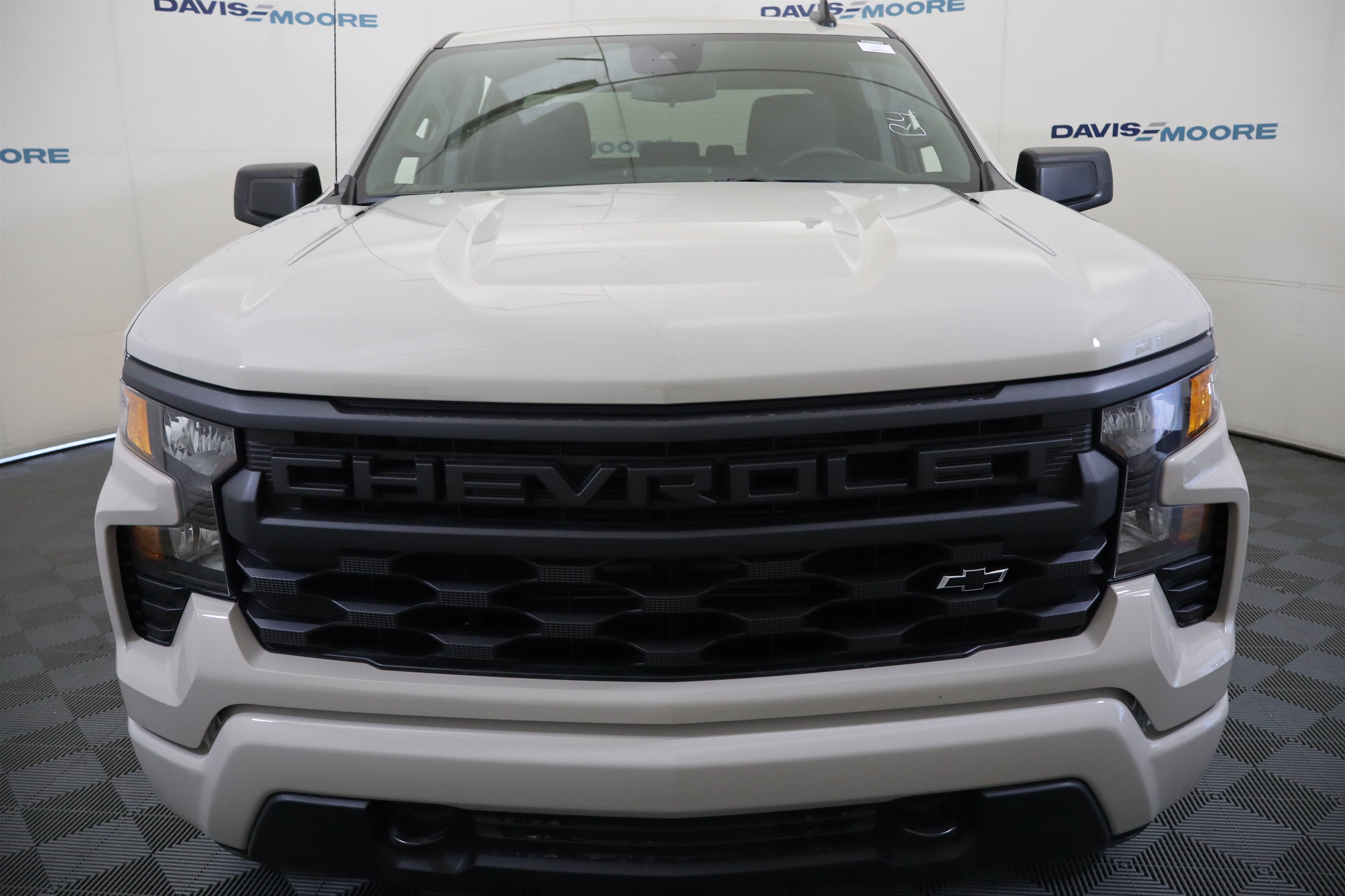 2026 Chevrolet Silverado 1500 Custom Crew Cab 4WD