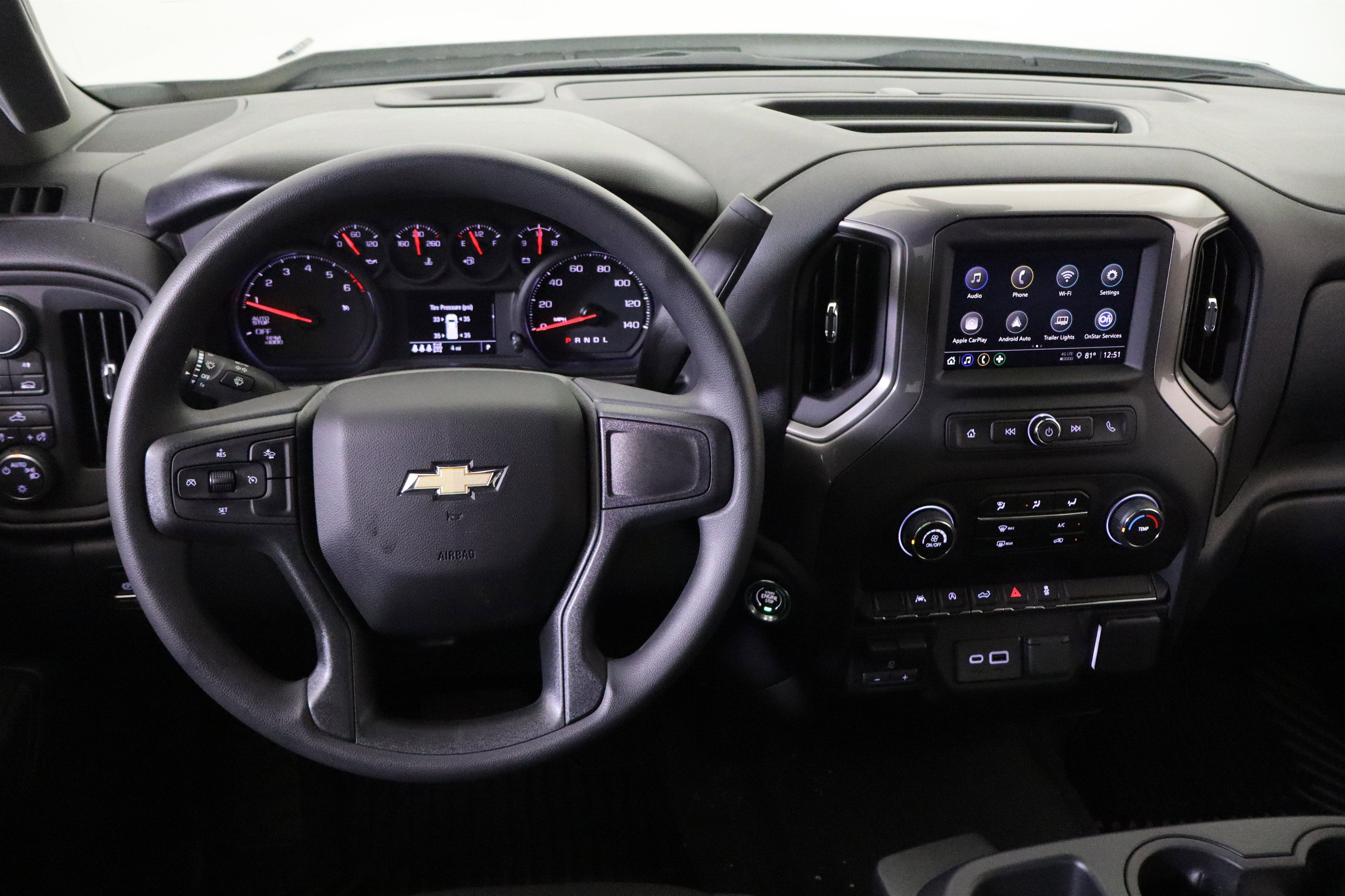 2026 Chevrolet Silverado 1500 Custom Crew Cab 4WD