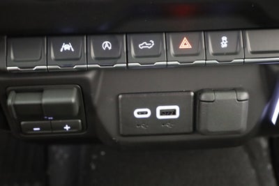 2026 Chevrolet Silverado 1500 Custom Crew Cab 4WD