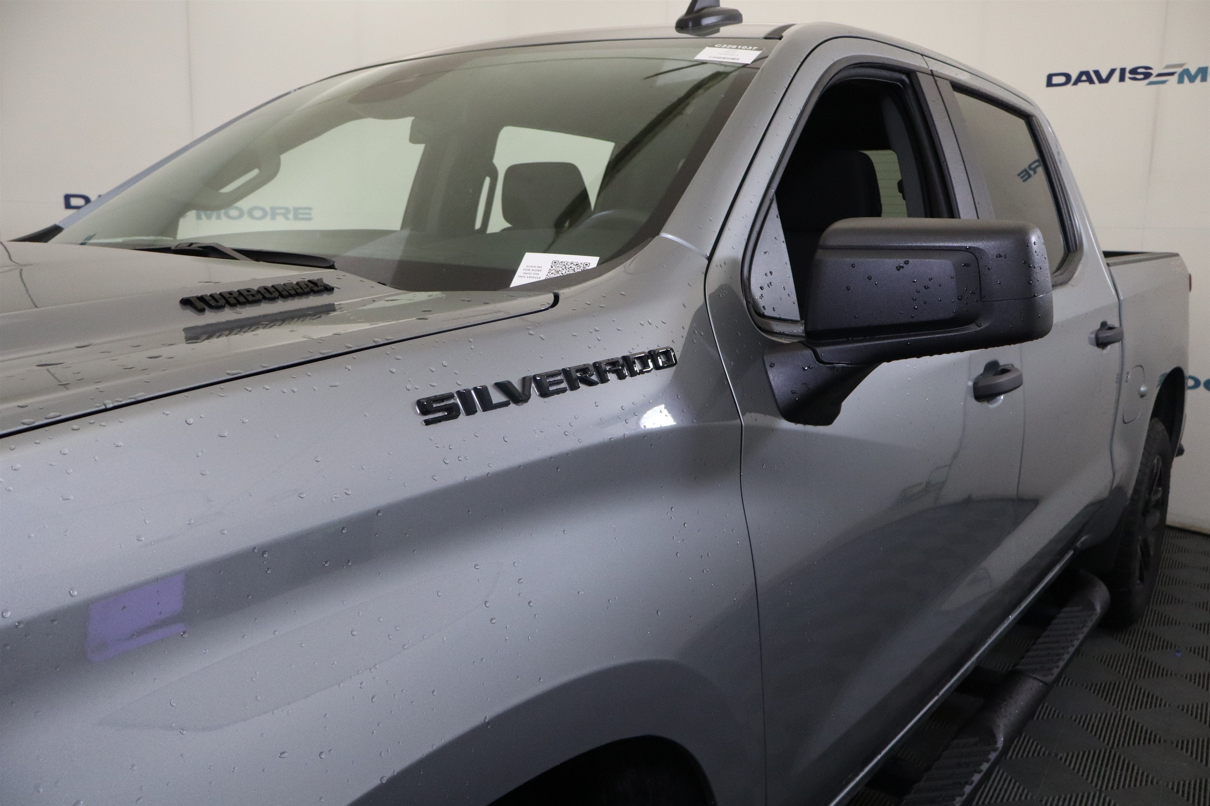 2026 Chevrolet Silverado 1500 Custom Crew Cab 4WD
