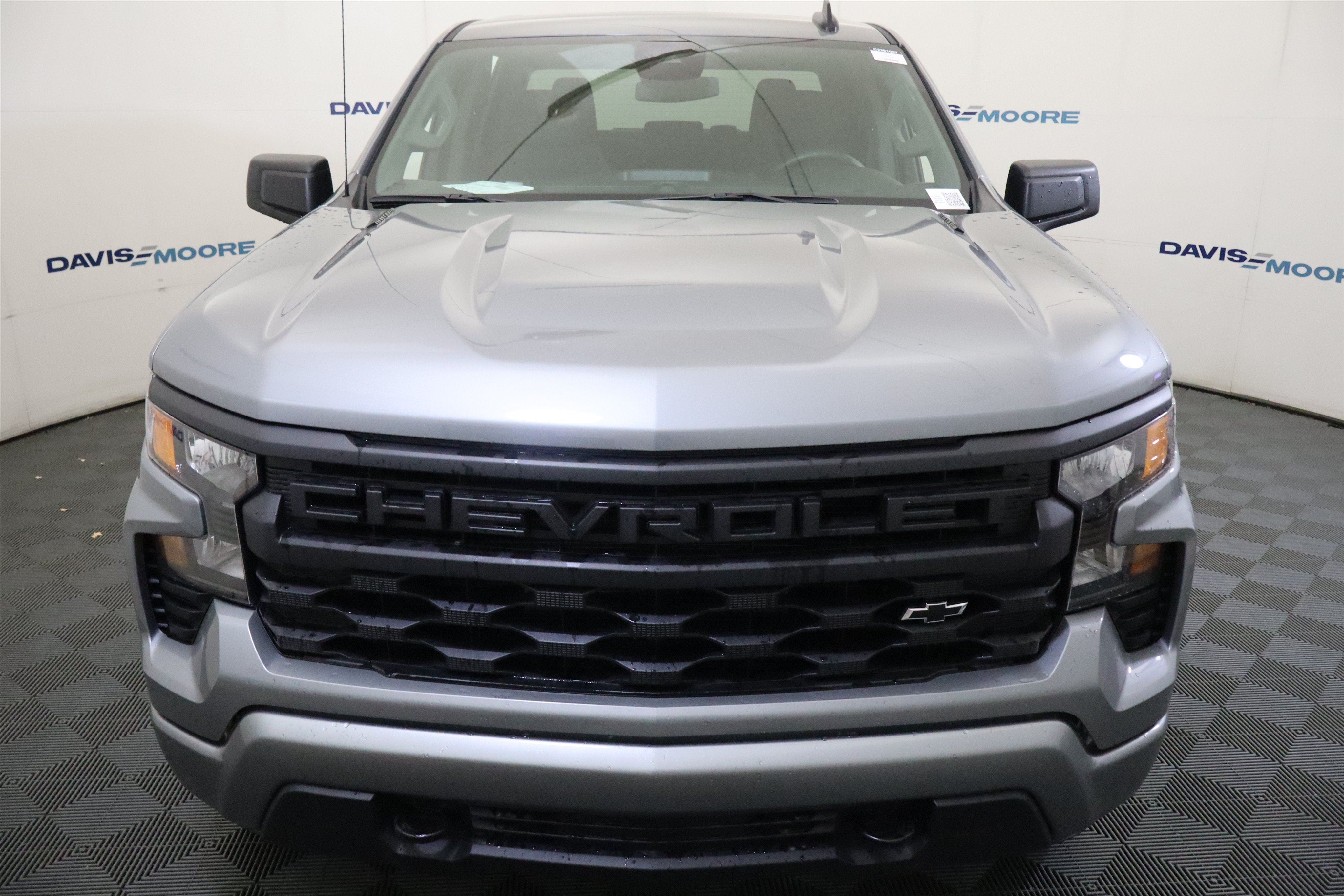 2026 Chevrolet Silverado 1500 Custom Crew Cab 4WD