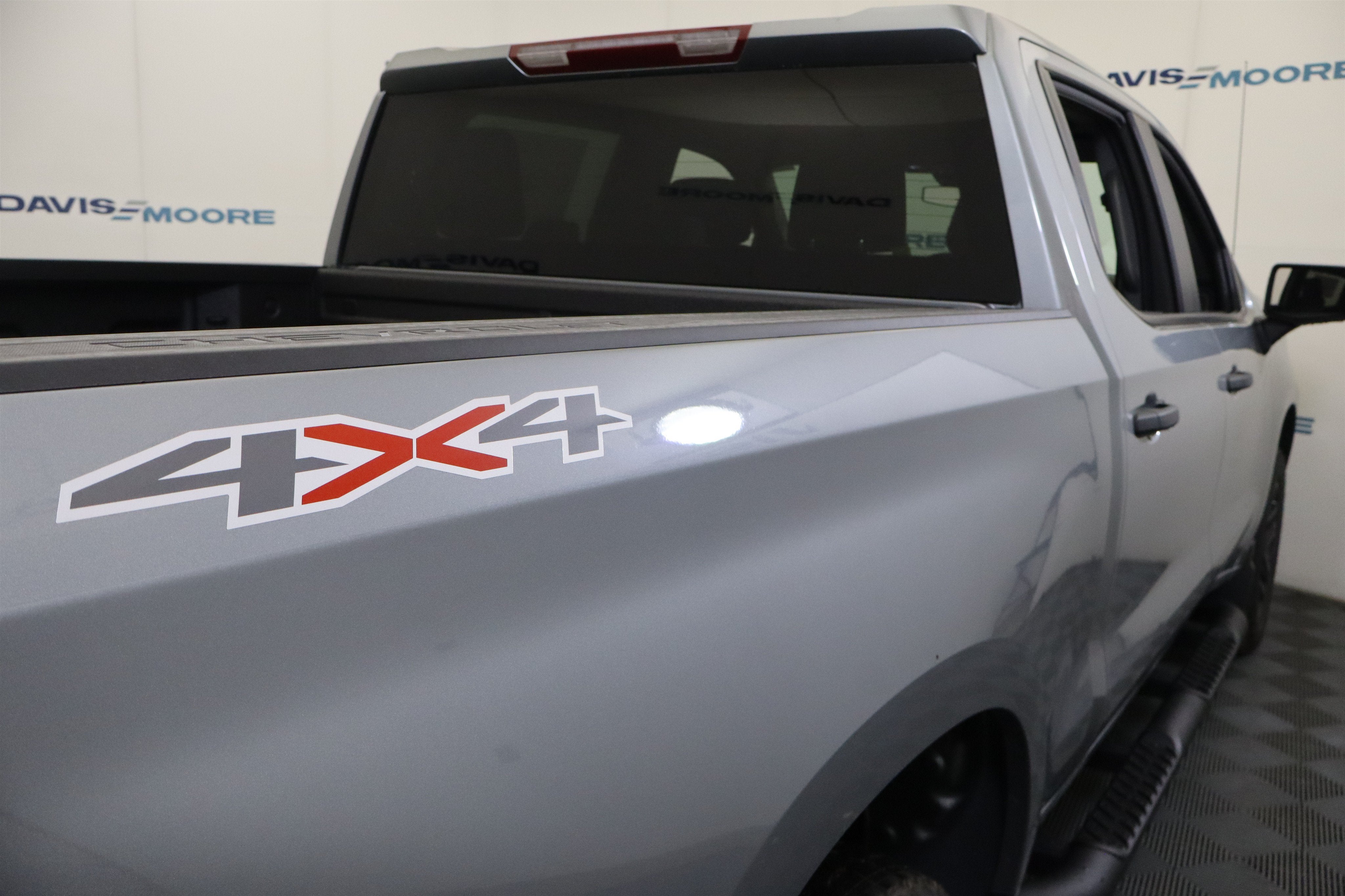 2026 Chevrolet Silverado 1500 Custom Crew Cab 4WD