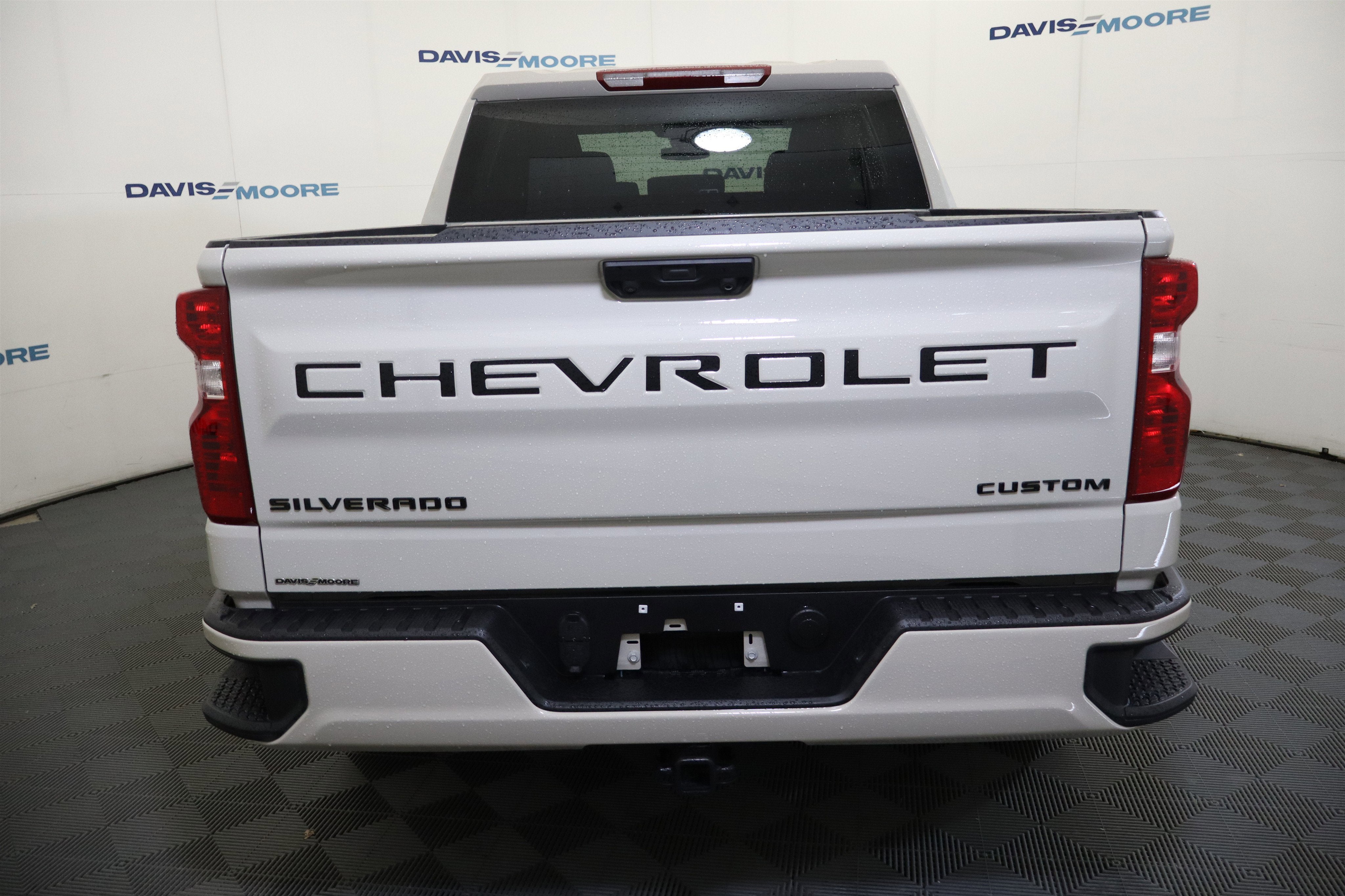 2026 Chevrolet Silverado 1500 Custom Crew Cab 4WD