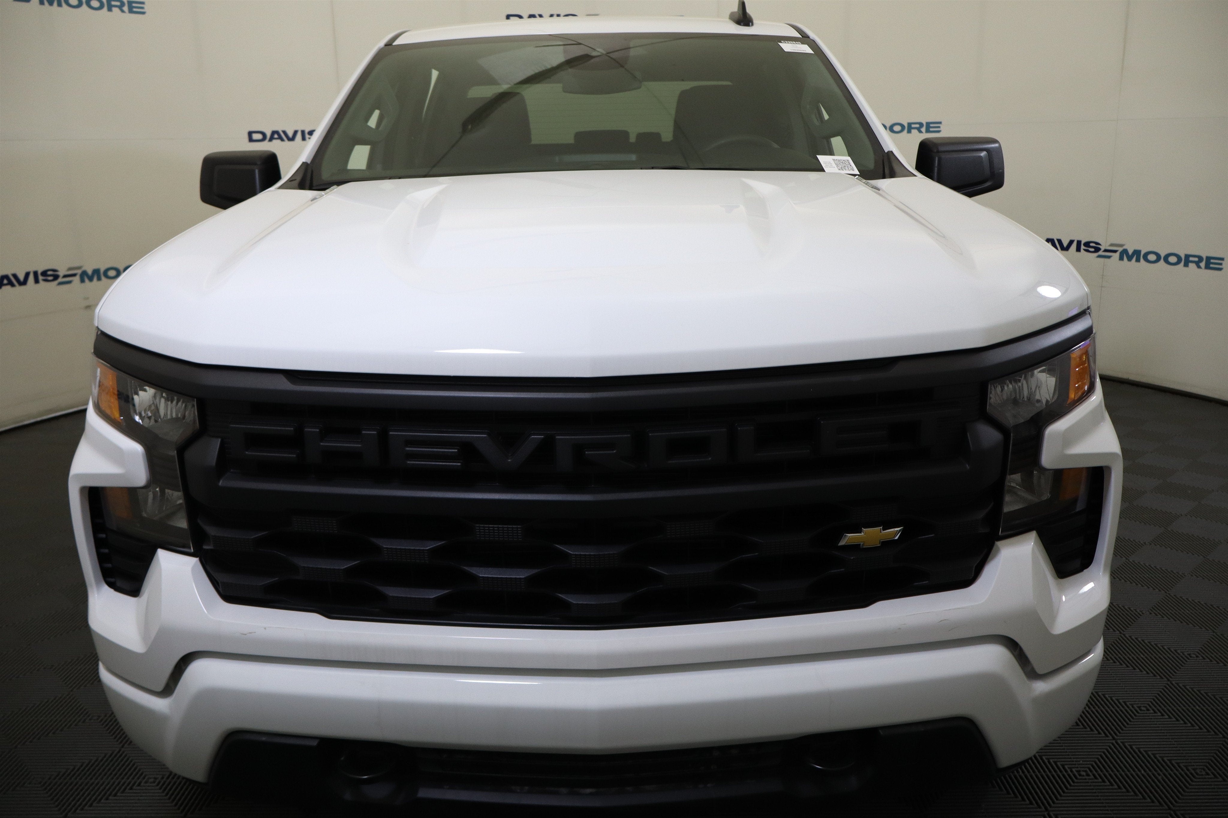 2026 Chevrolet Silverado 1500 Custom Crew Cab 4WD