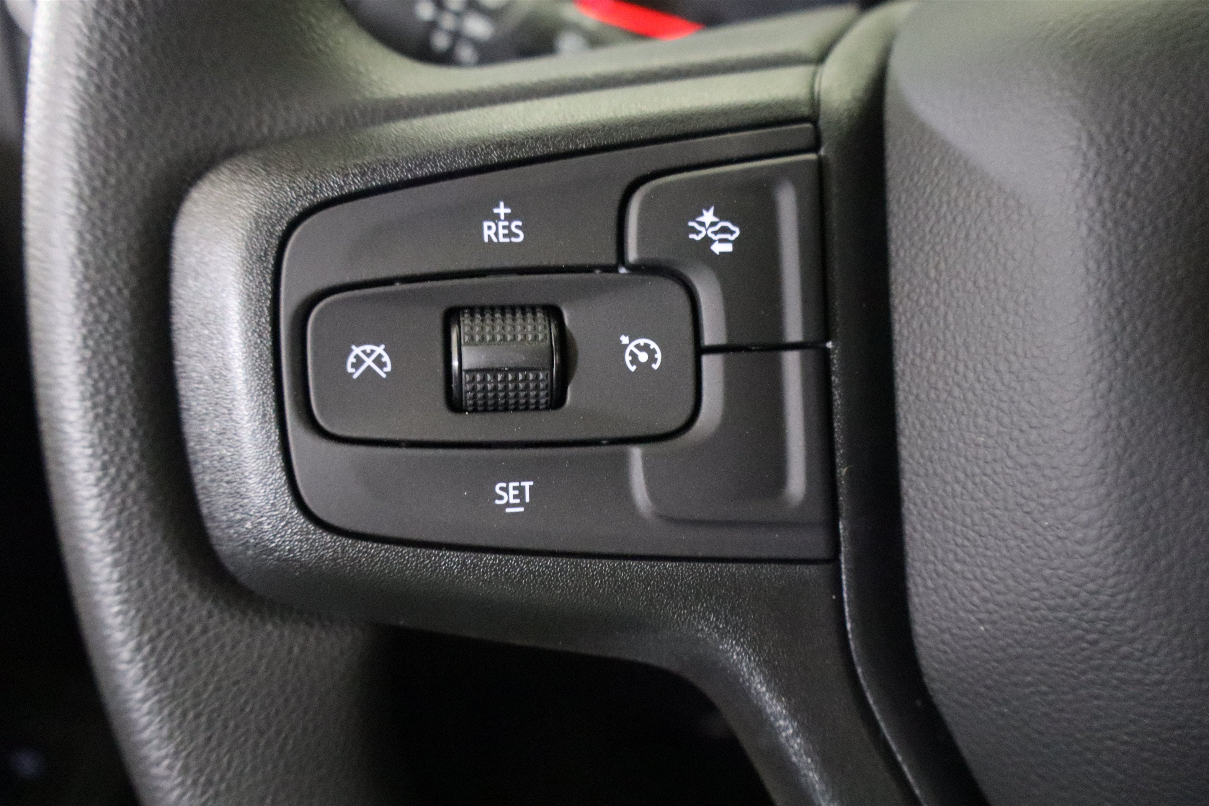 2026 Chevrolet Silverado 1500 Custom Crew Cab 4WD