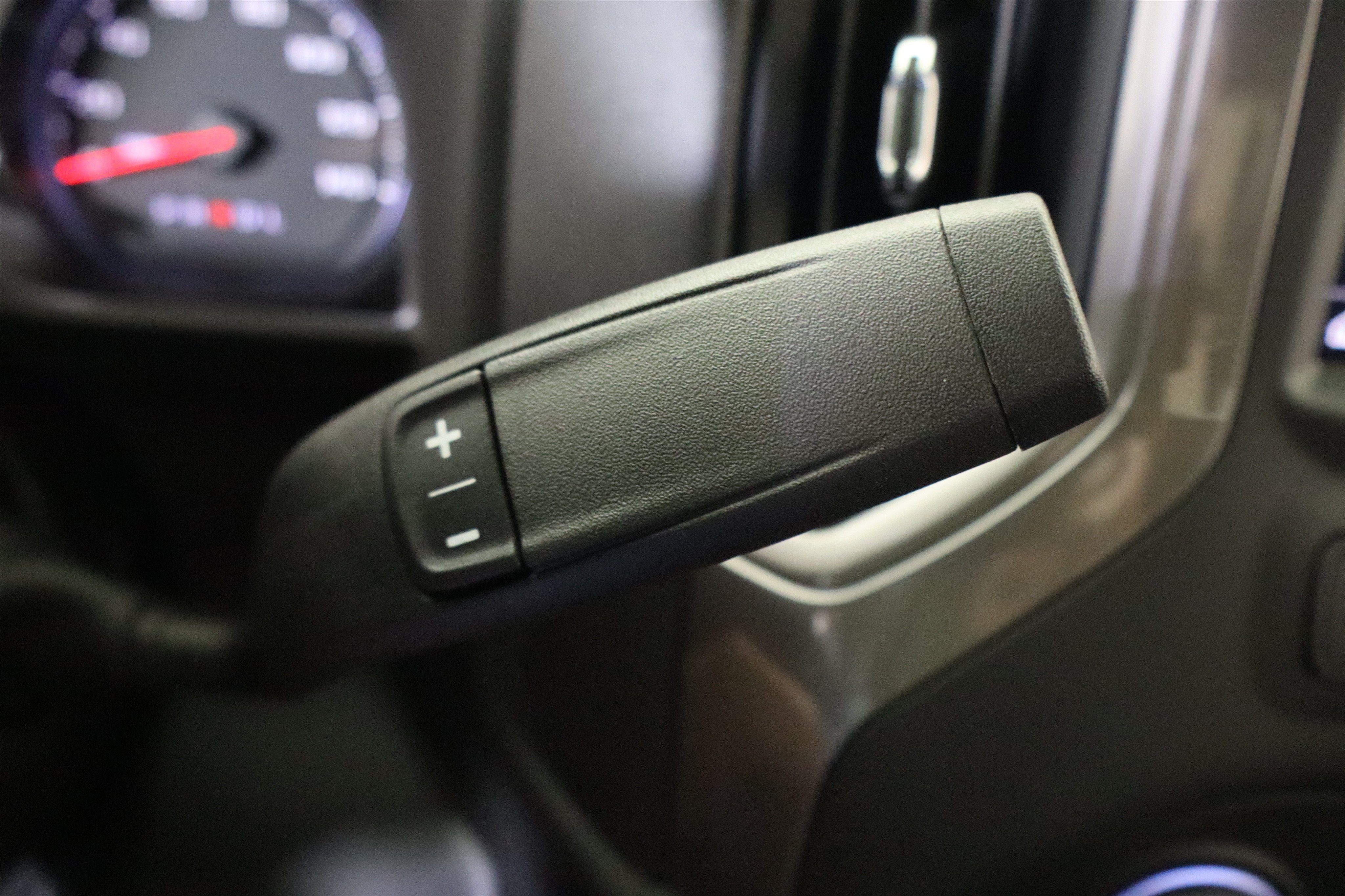 2026 Chevrolet Silverado 1500 Custom Crew Cab 4WD