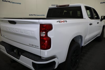 2026 Chevrolet Silverado 1500 Custom Crew Cab 4WD