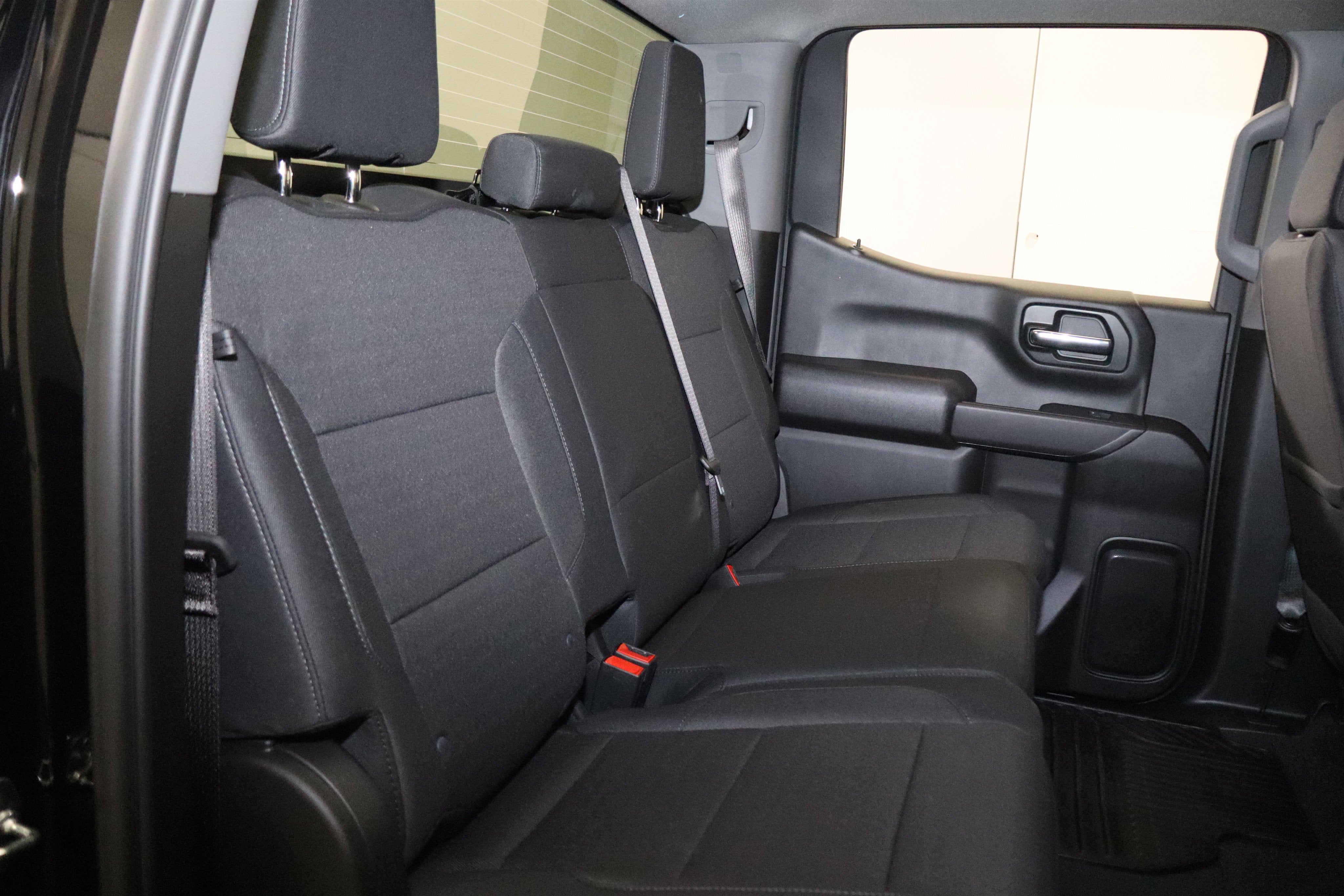 2026 Chevrolet Silverado 1500 Custom Crew Cab 4WD