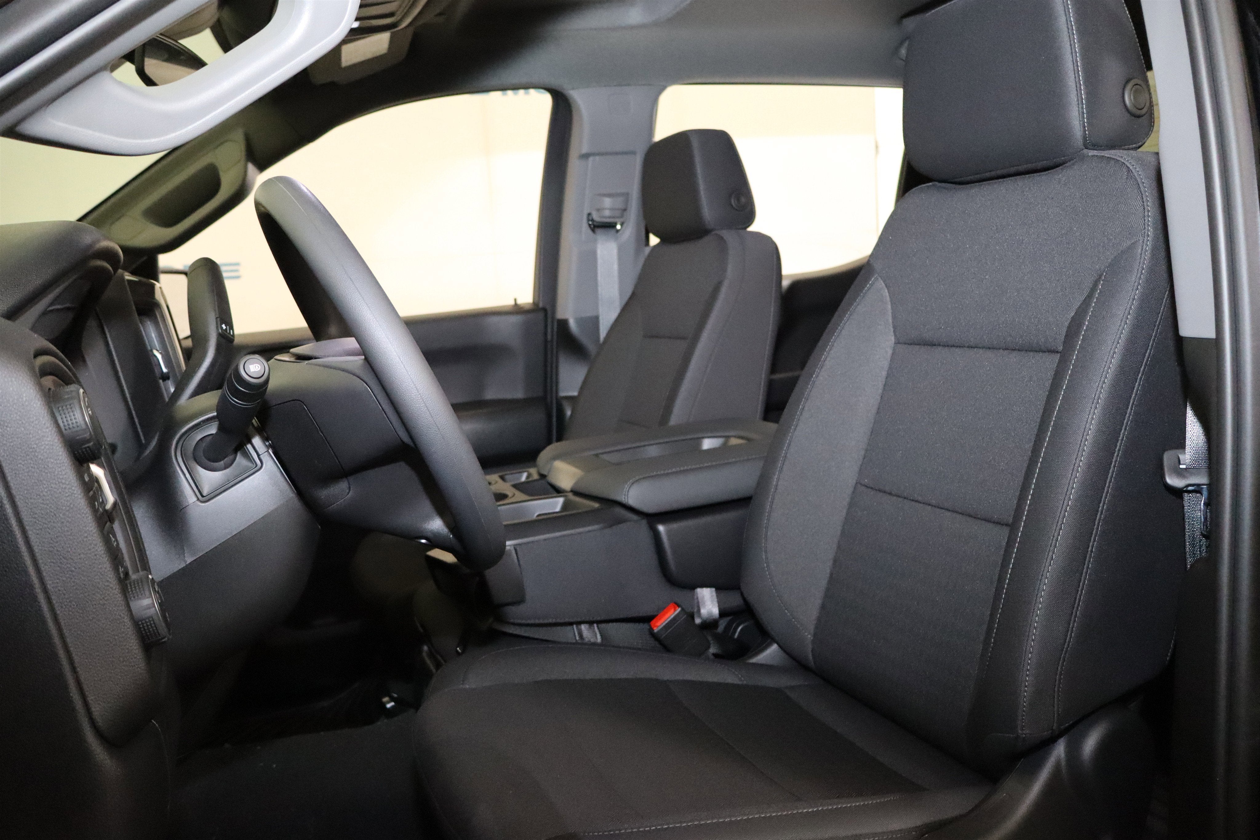 2026 Chevrolet Silverado 1500 Custom Crew Cab 4WD
