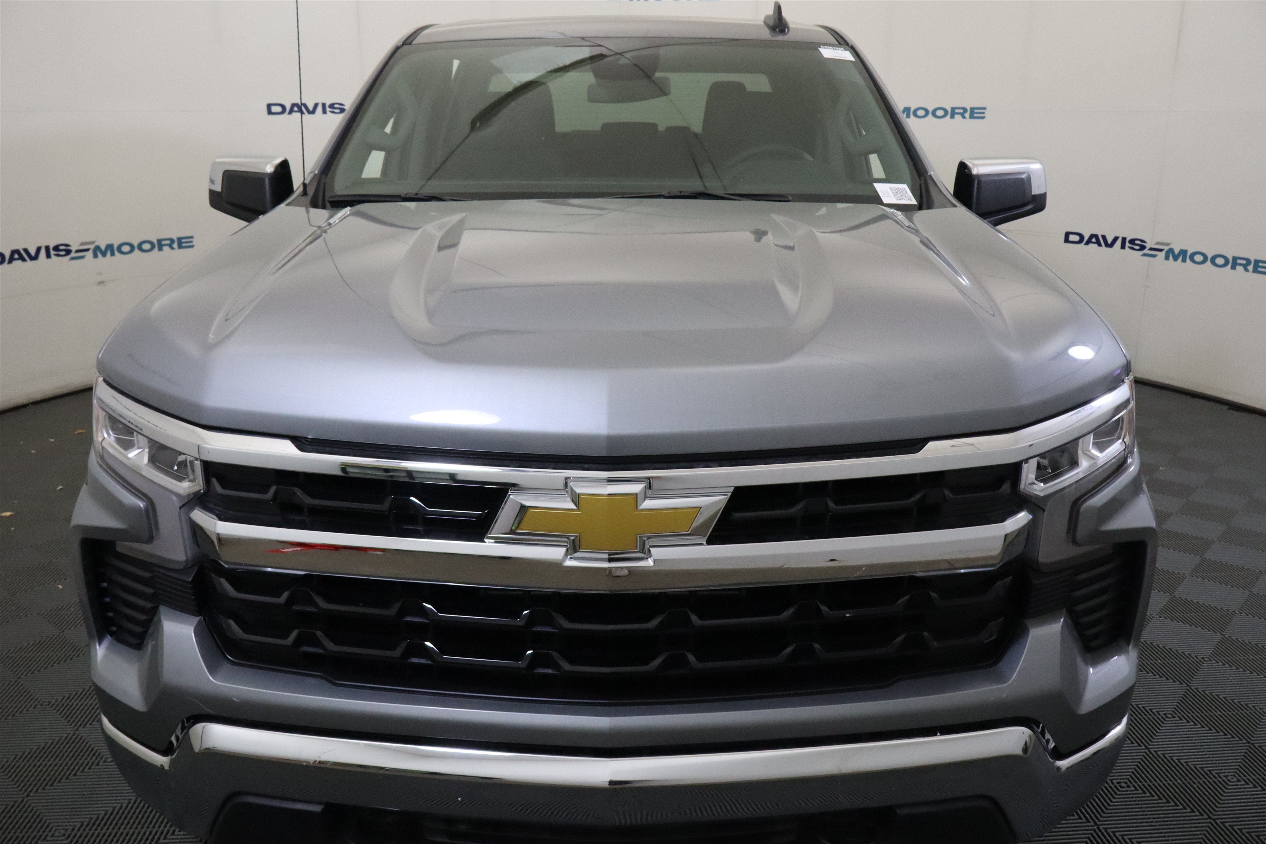 2026 Chevrolet Silverado 1500 LT Crew Cab 4WD