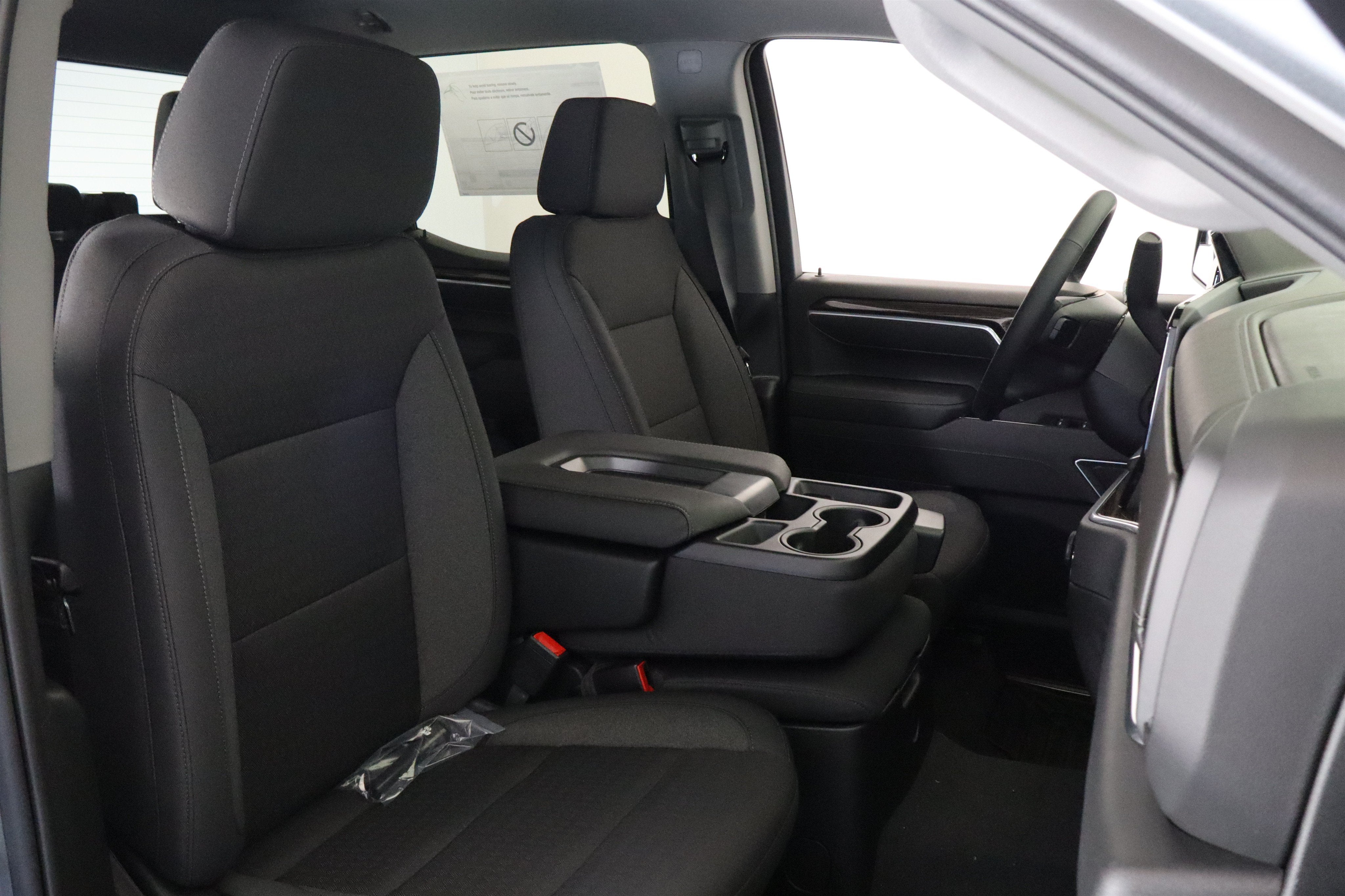 2026 Chevrolet Silverado 1500 LT Crew Cab 4WD