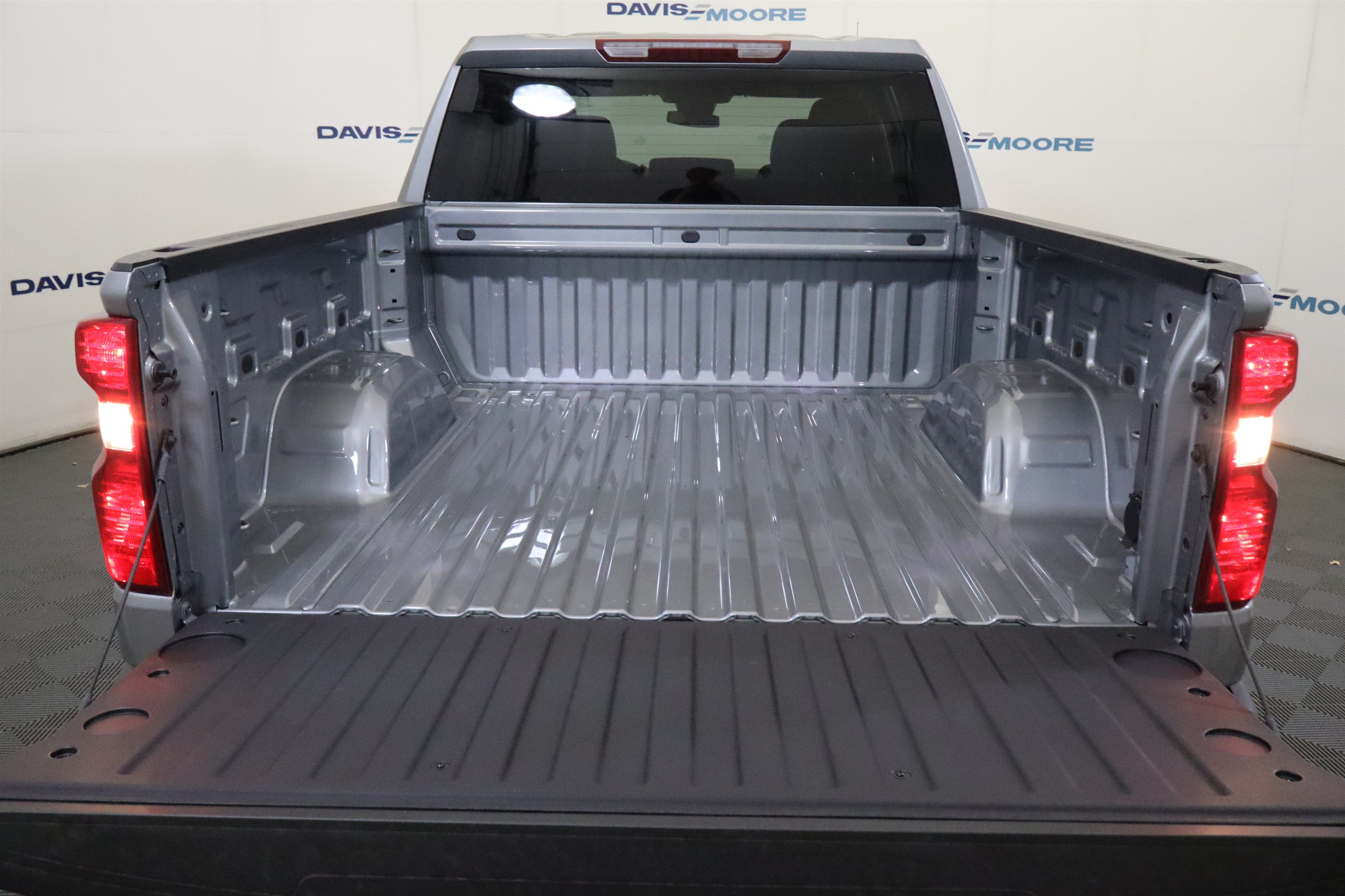 2026 Chevrolet Silverado 1500 LT Crew Cab 4WD