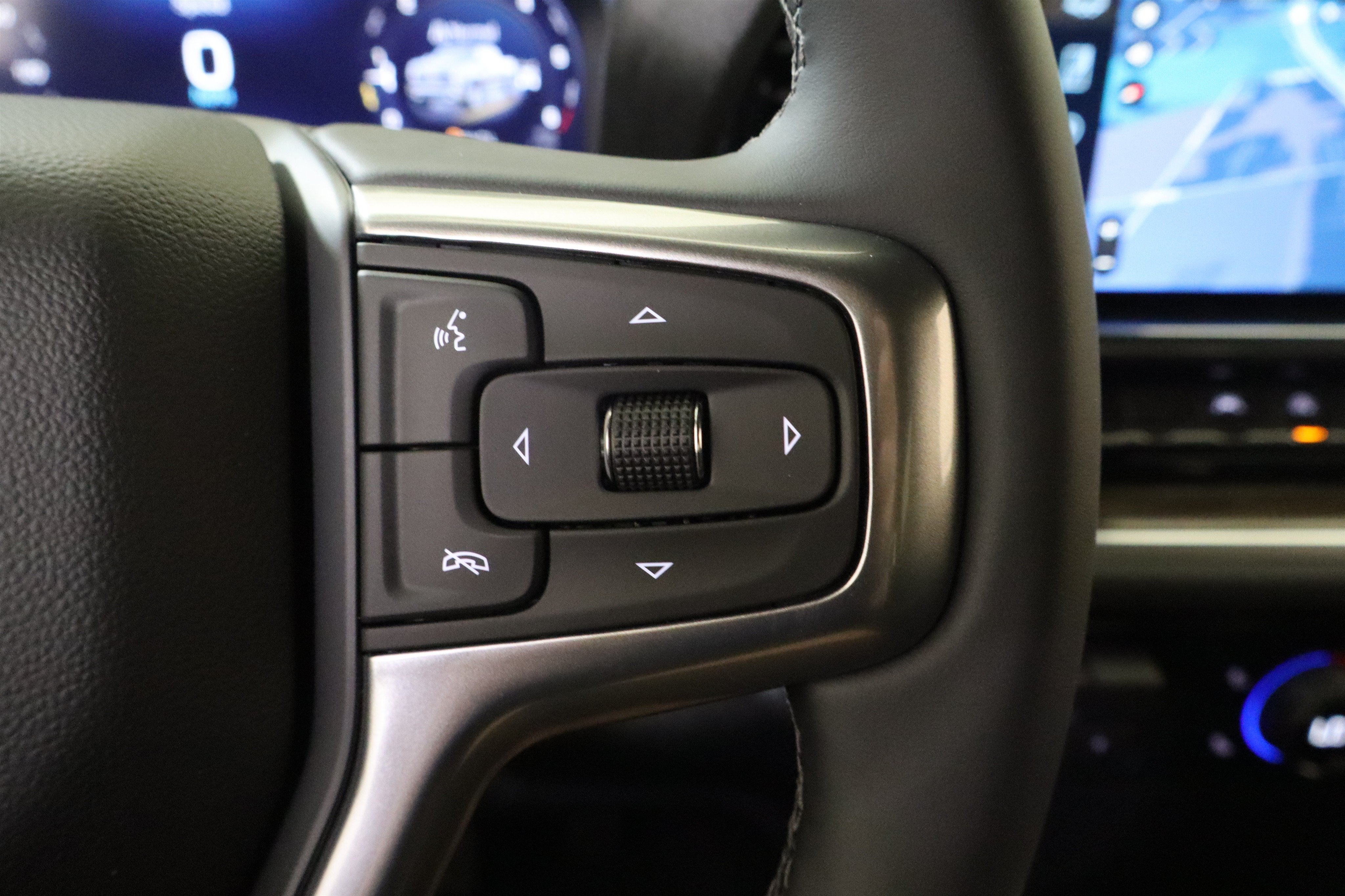 2026 Chevrolet Silverado 1500 LT Crew Cab 4WD