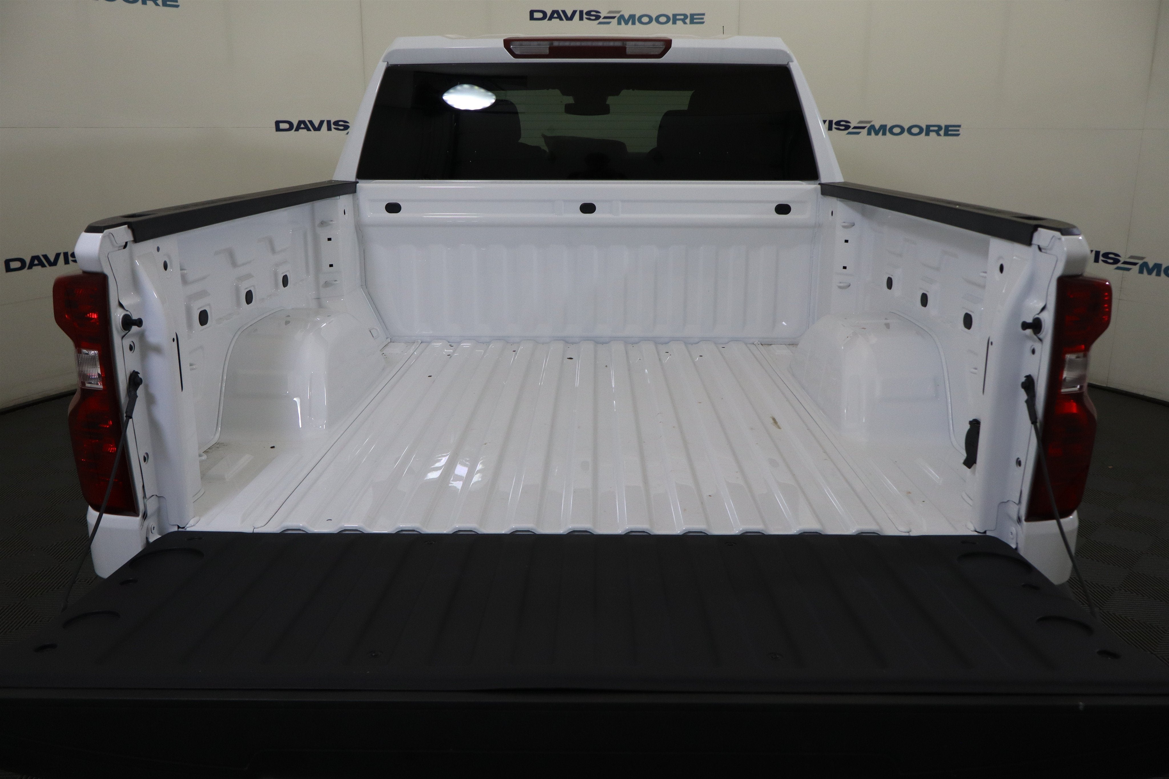 2026 Chevrolet Silverado 1500 LT Crew Cab 4WD