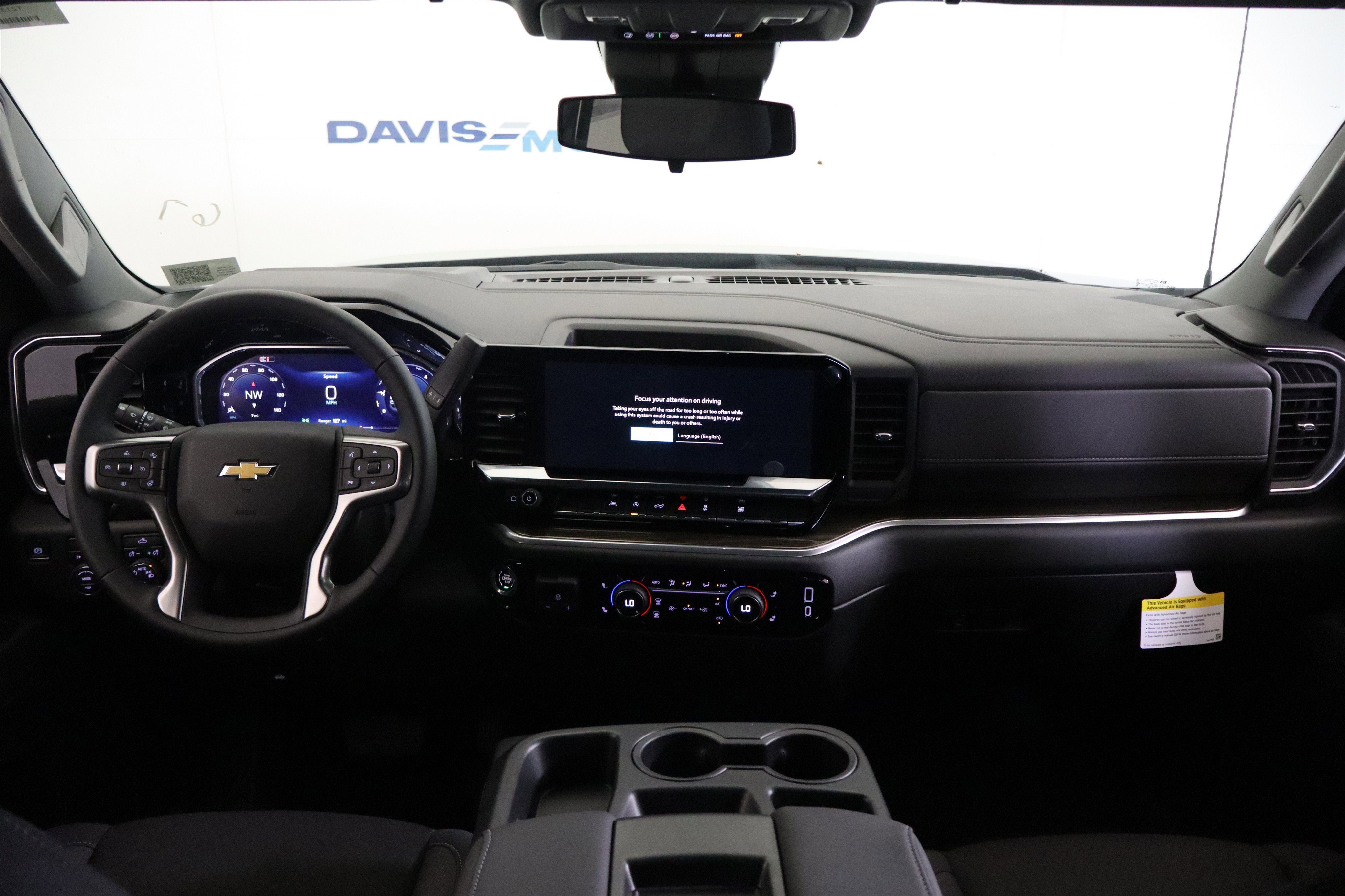 2026 Chevrolet Silverado 1500 LT Crew Cab 4WD