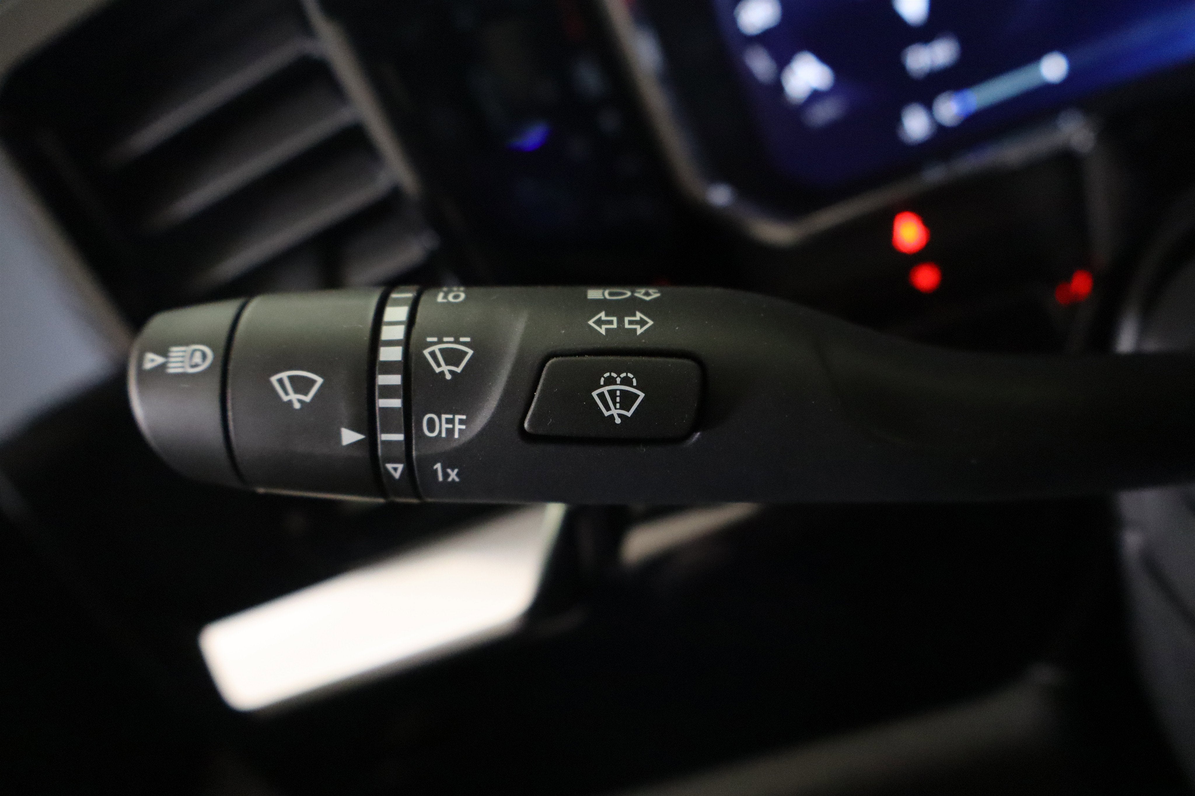 2026 Chevrolet Silverado 1500 LT Crew Cab 4WD