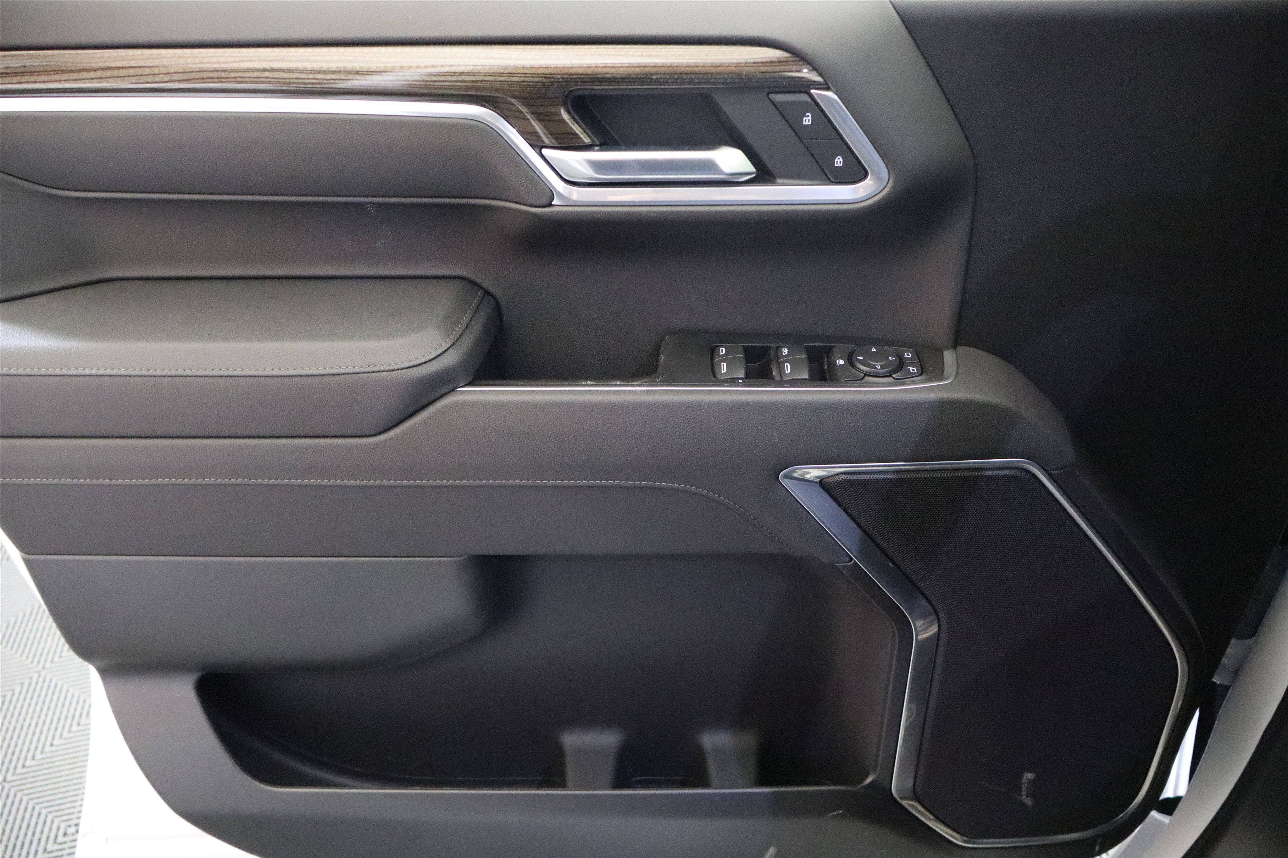 2026 Chevrolet Silverado 1500 RST Crew Cab 4WD