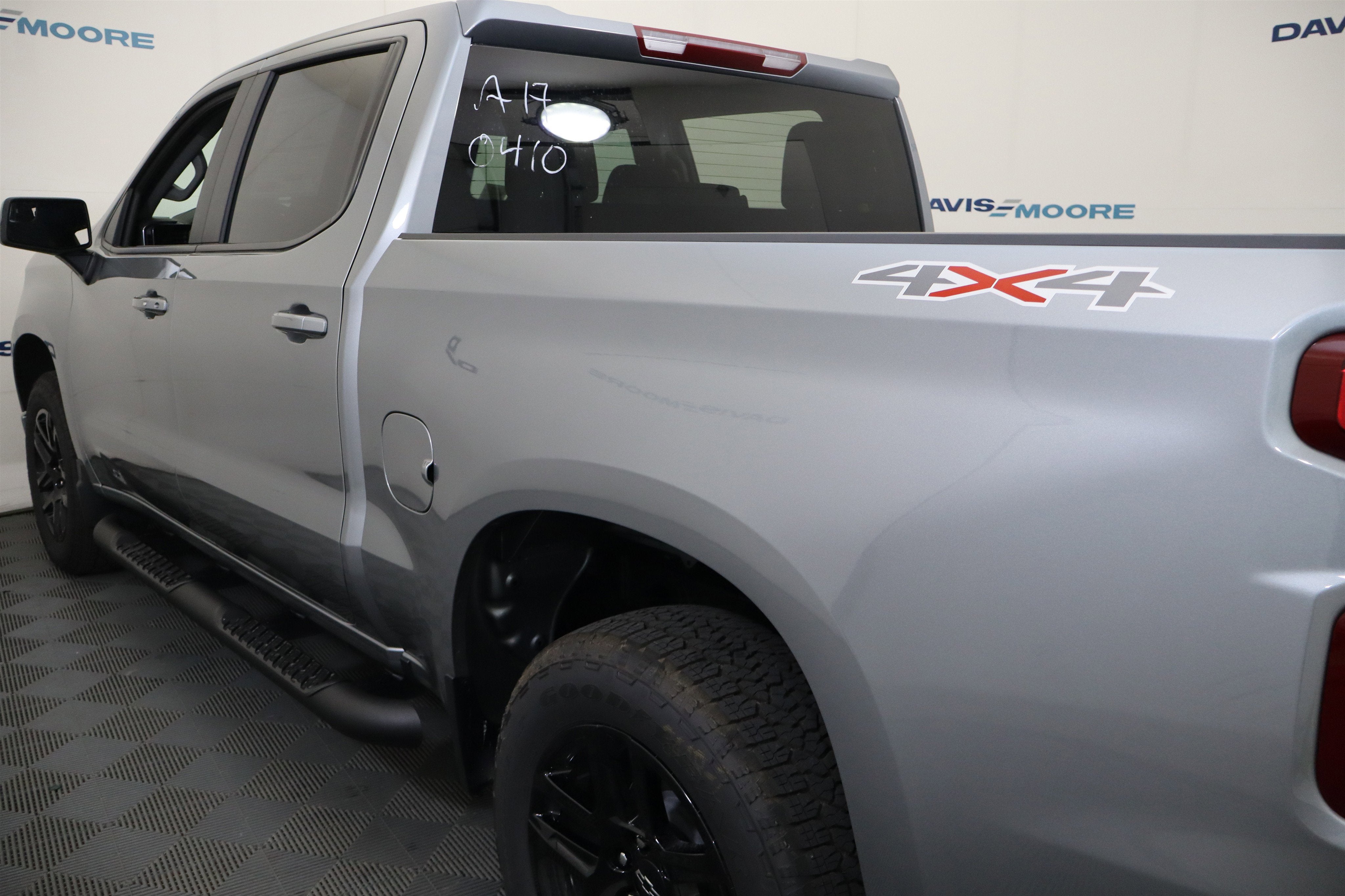 2026 Chevrolet Silverado 1500 RST Crew Cab 4WD