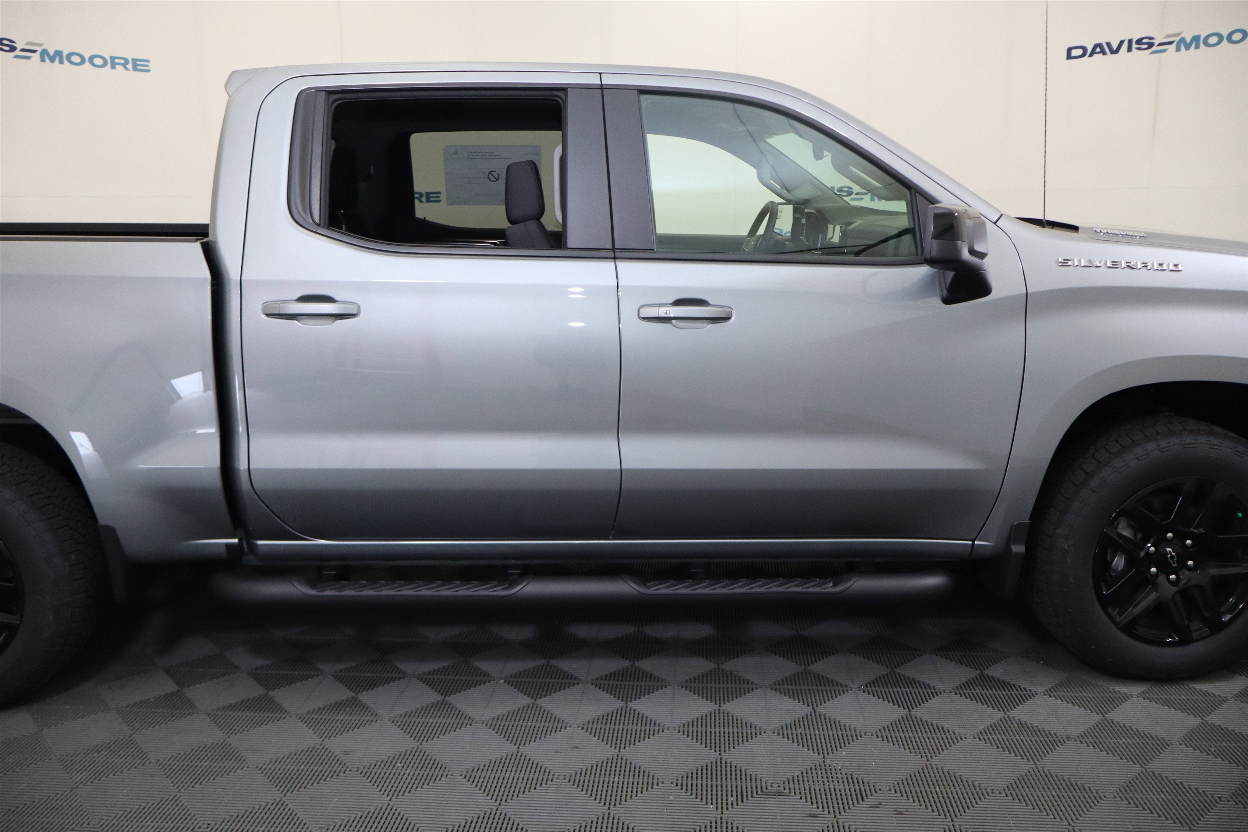 2026 Chevrolet Silverado 1500 RST Crew Cab 4WD