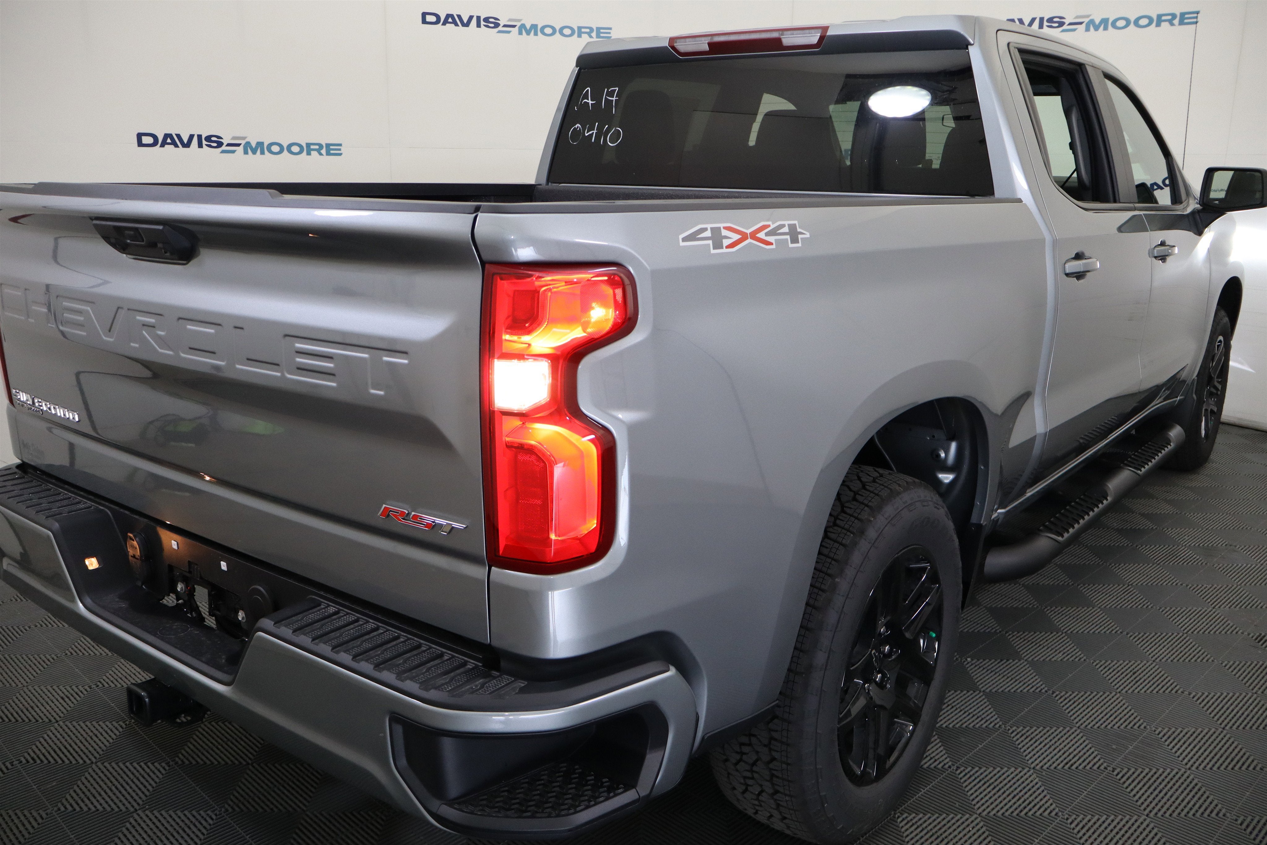 2026 Chevrolet Silverado 1500 RST Crew Cab 4WD