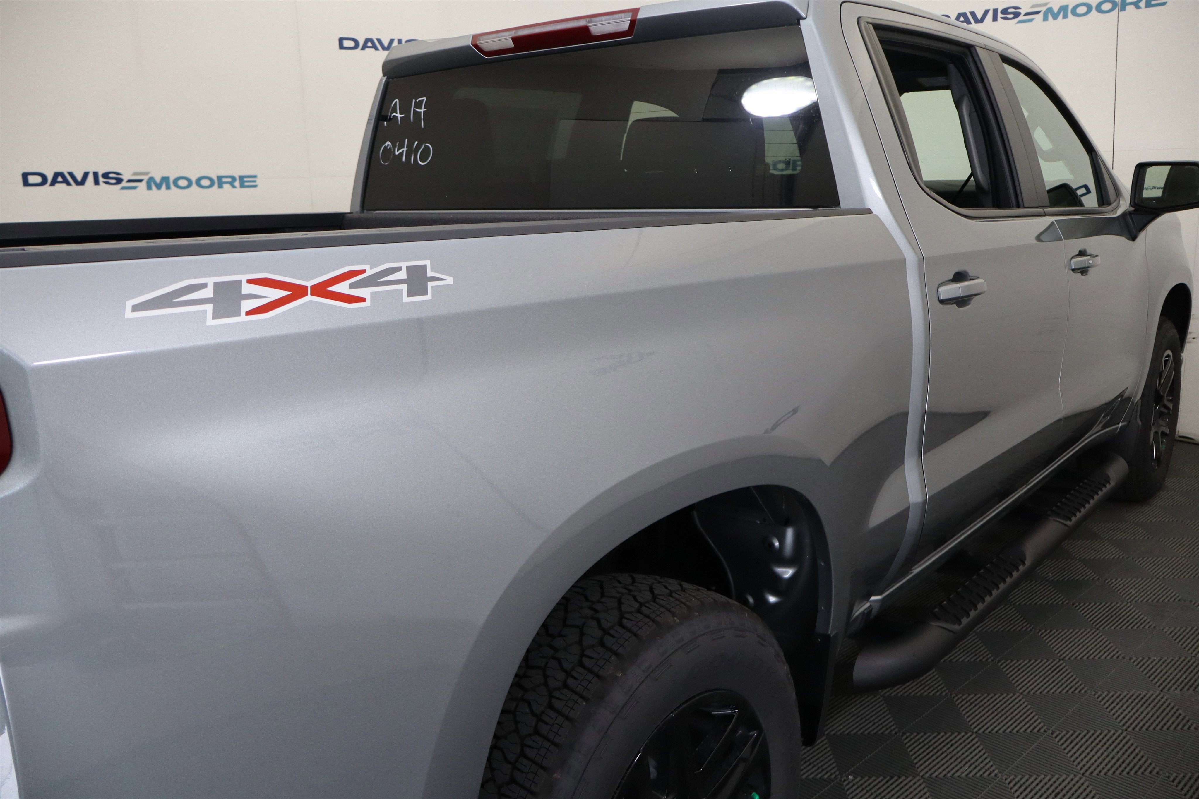2026 Chevrolet Silverado 1500 RST Crew Cab 4WD
