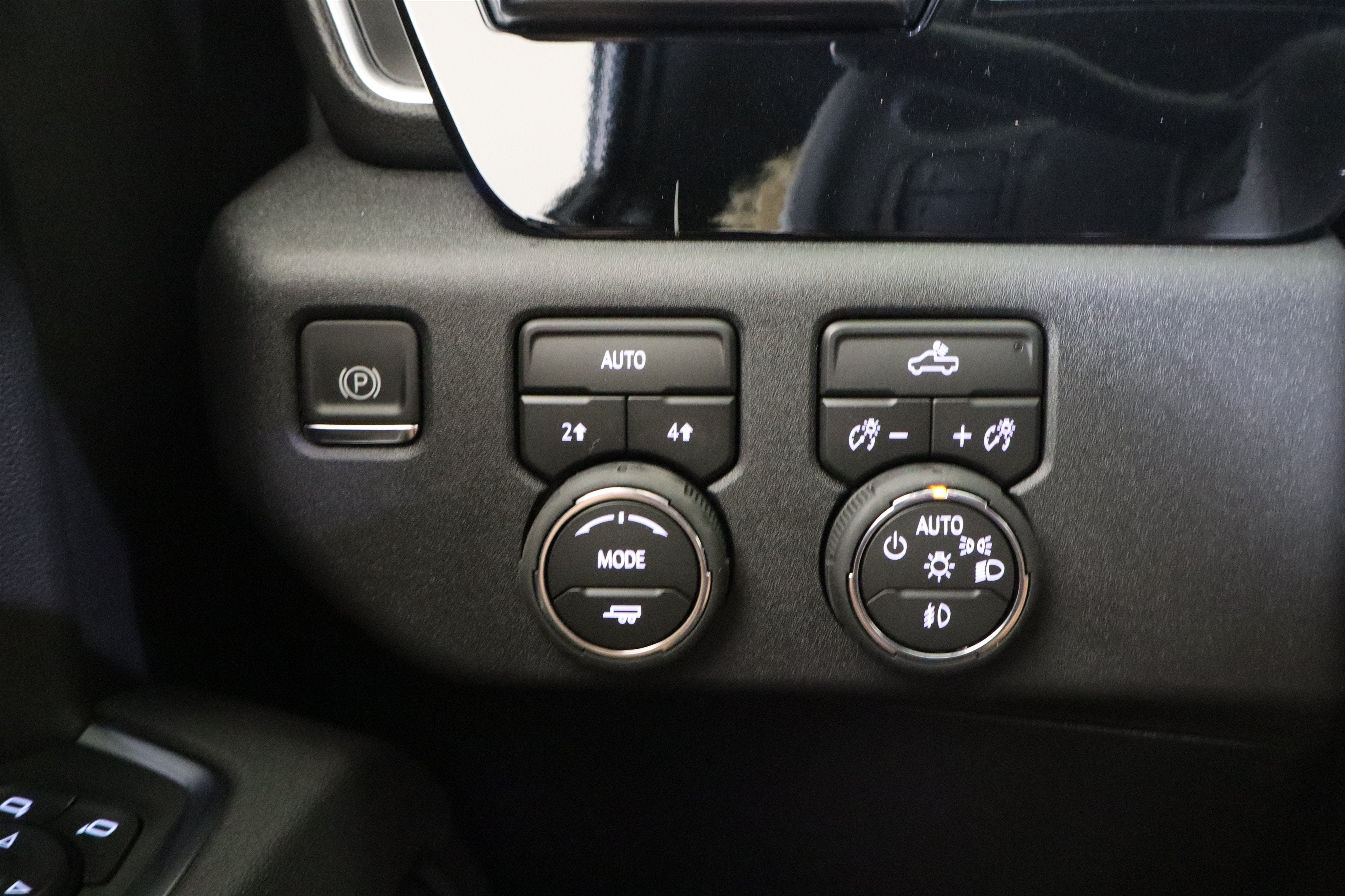 2026 Chevrolet Silverado 1500 RST Crew Cab 4WD