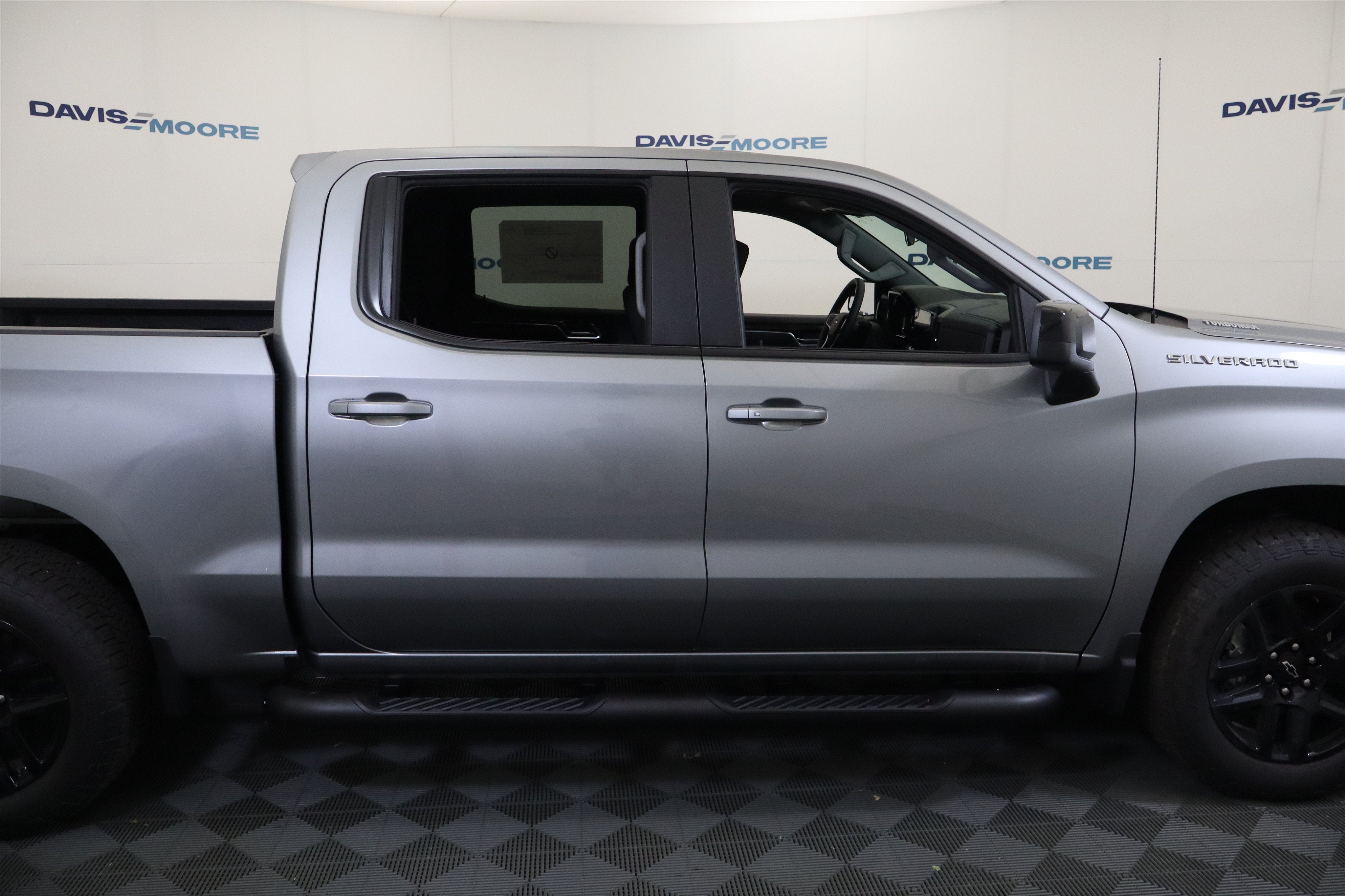 2026 Chevrolet Silverado 1500 RST Crew Cab 4WD
