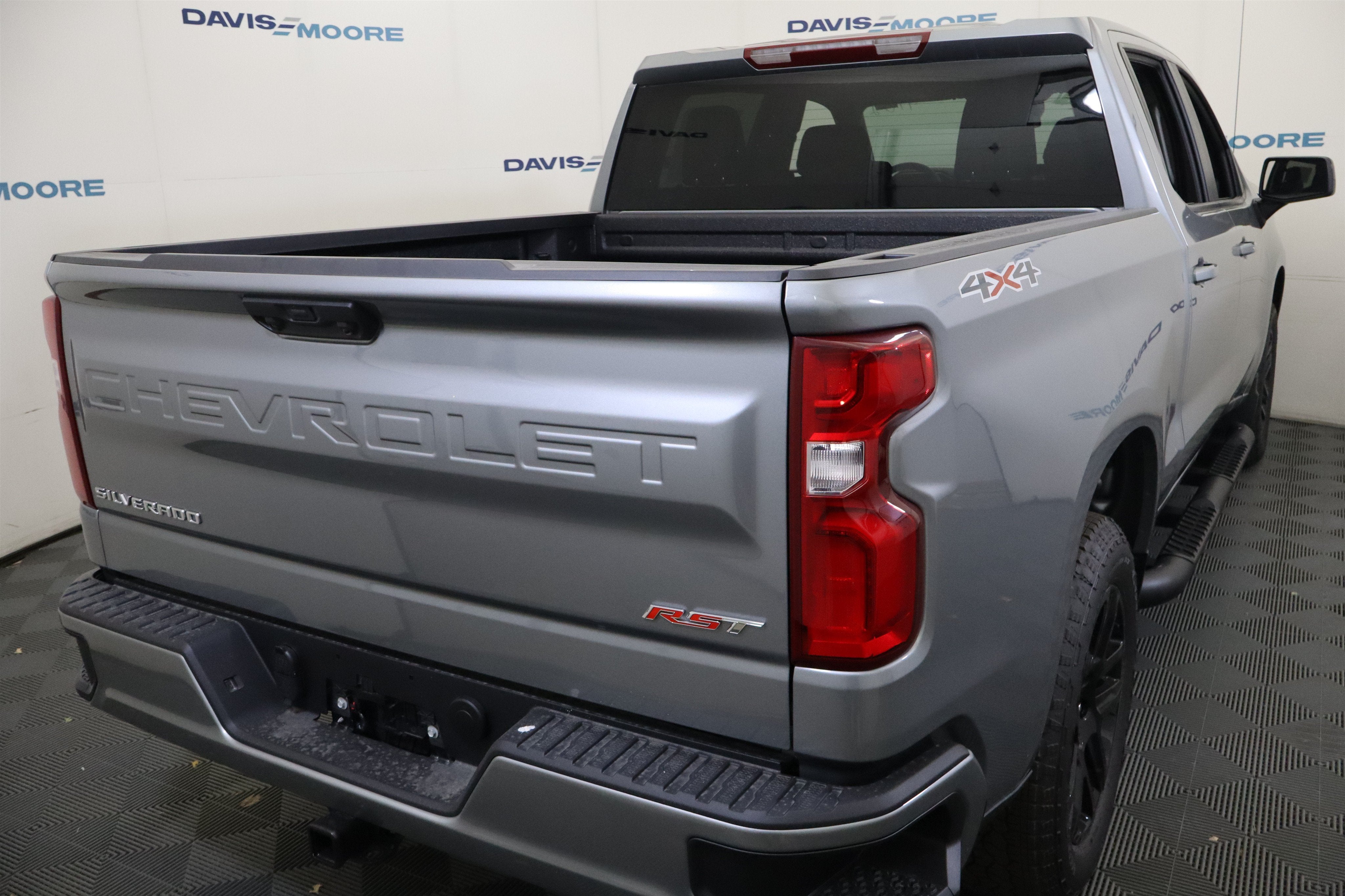 2026 Chevrolet Silverado 1500 RST Crew Cab 4WD