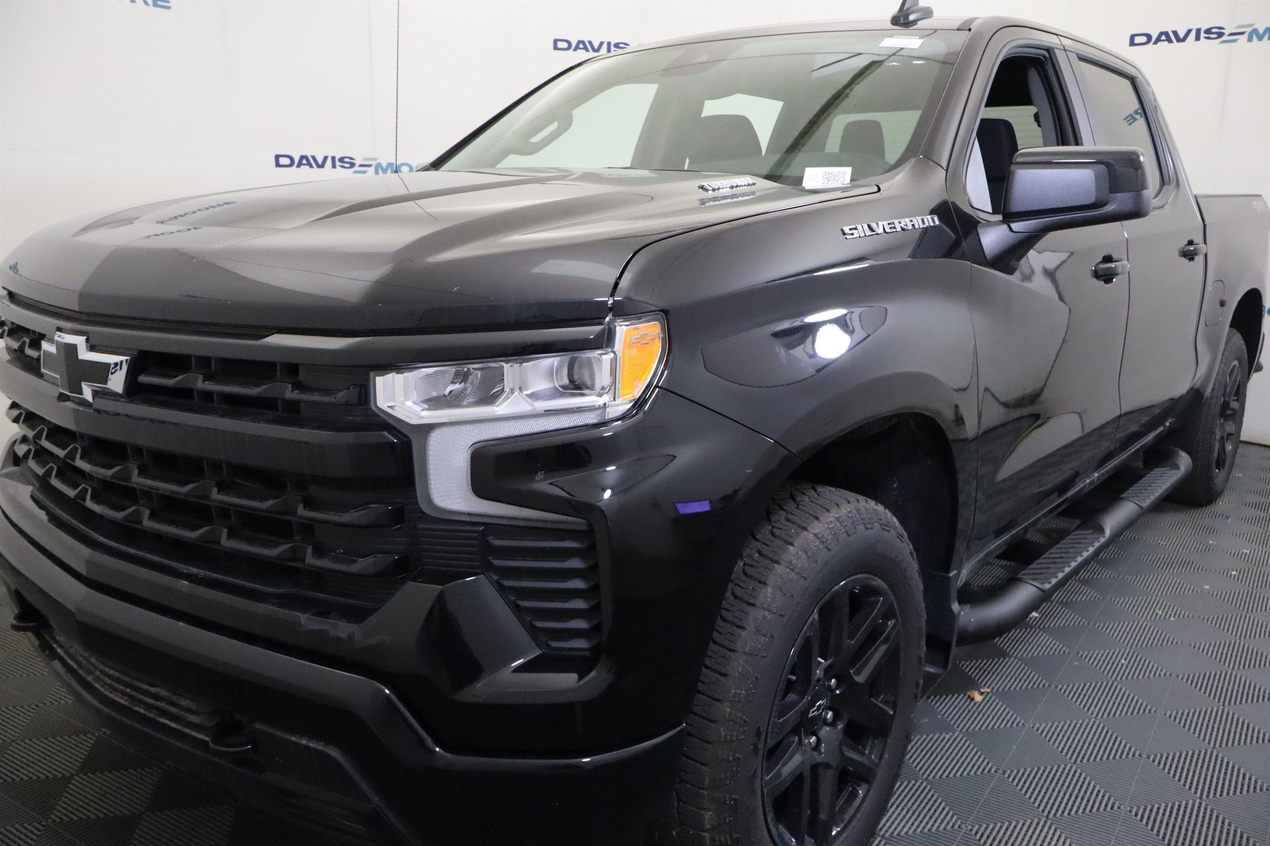2026 Chevrolet Silverado 1500 RST Crew Cab 4WD