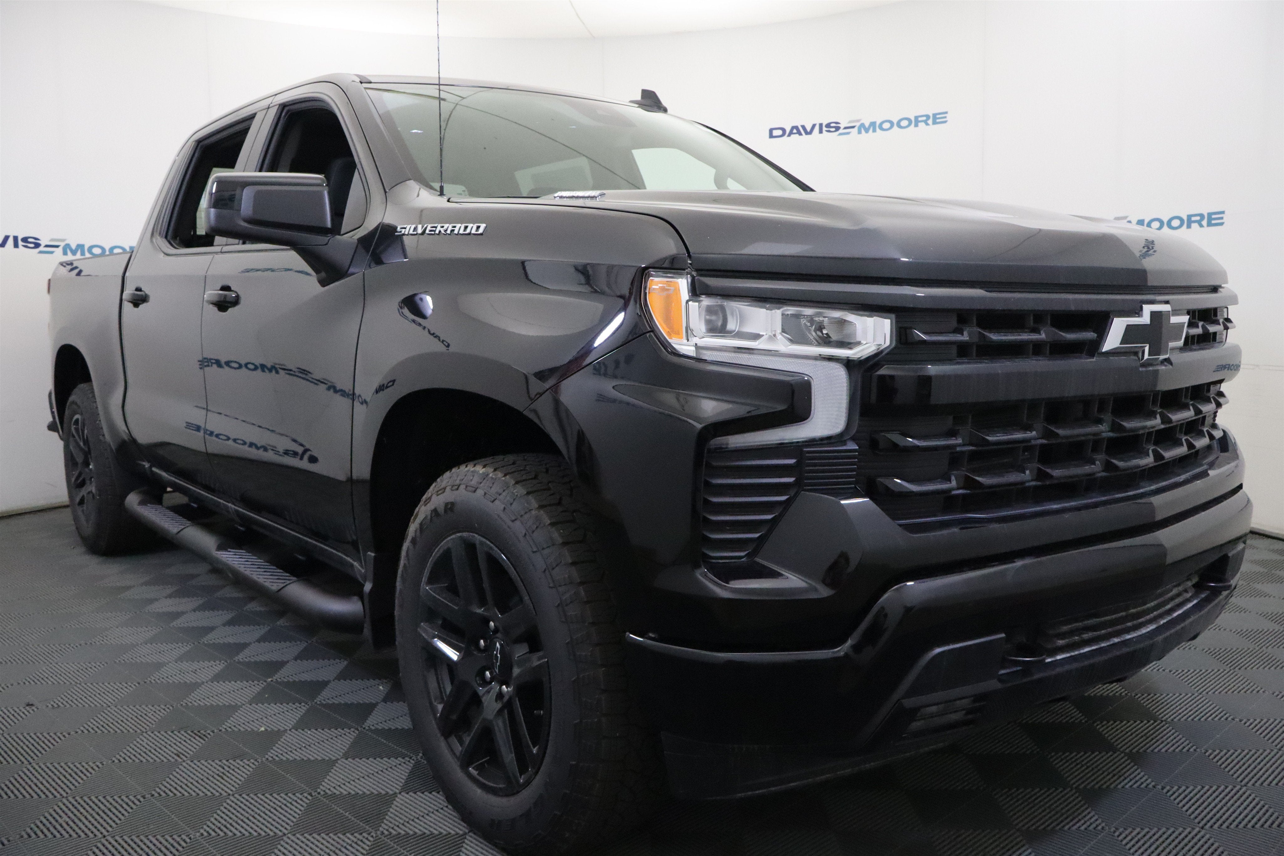 2026 Chevrolet Silverado 1500 RST Crew Cab 4WD