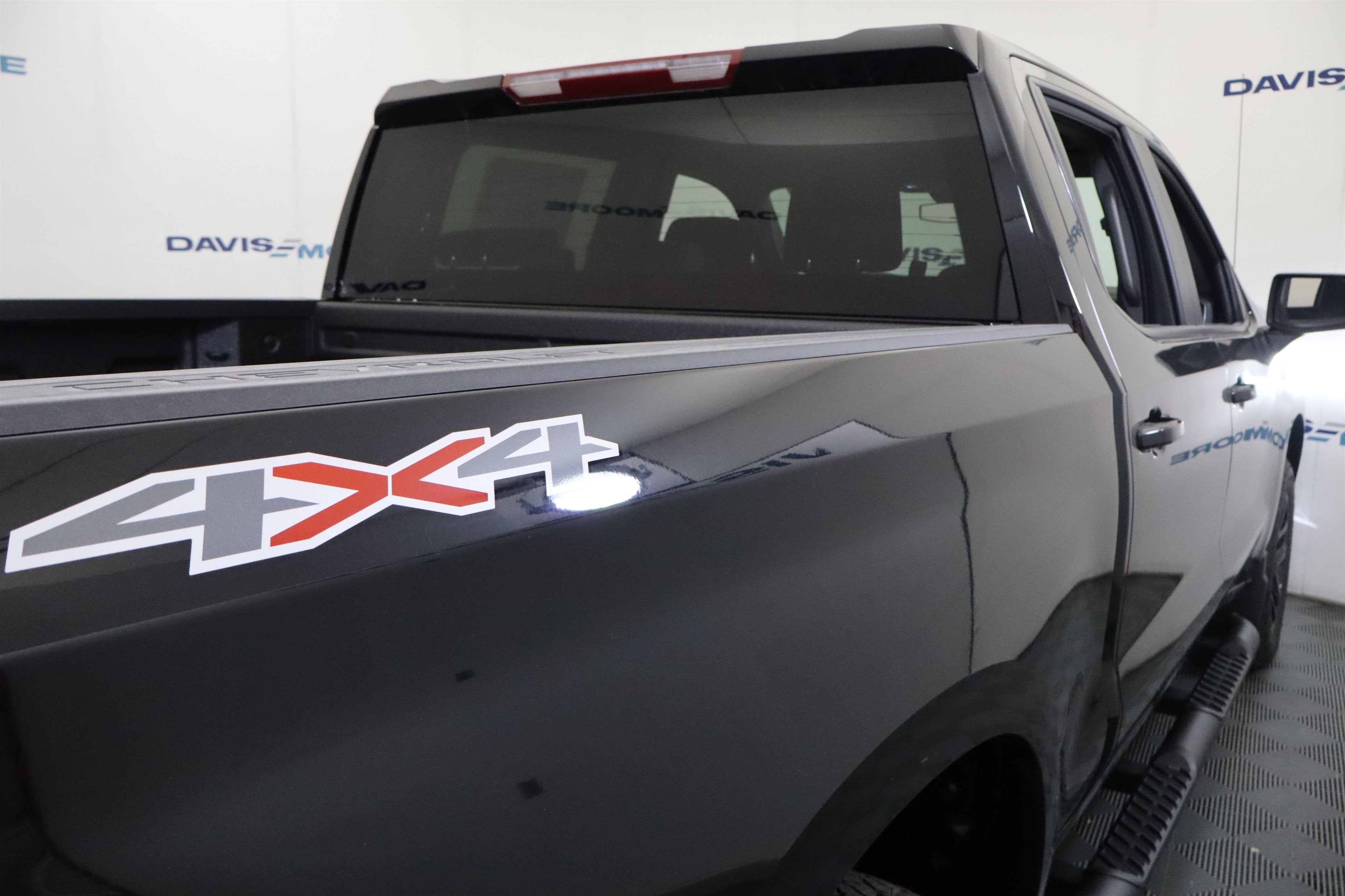 2026 Chevrolet Silverado 1500 RST Crew Cab 4WD