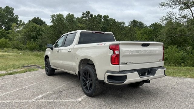 2026 Chevrolet Silverado 1500 RST Crew Cab 4WD