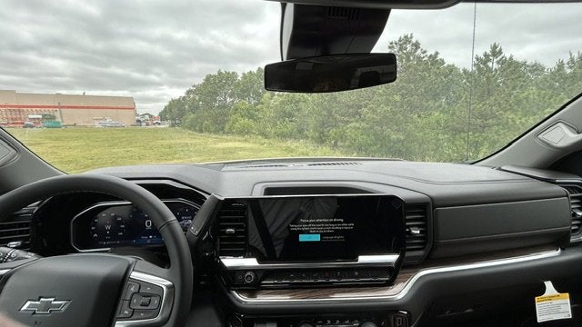 2026 Chevrolet Silverado 1500 RST Crew Cab 4WD