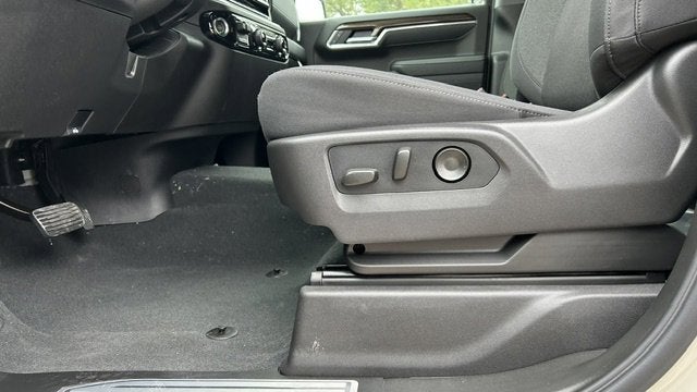 2026 Chevrolet Silverado 1500 RST Crew Cab 4WD