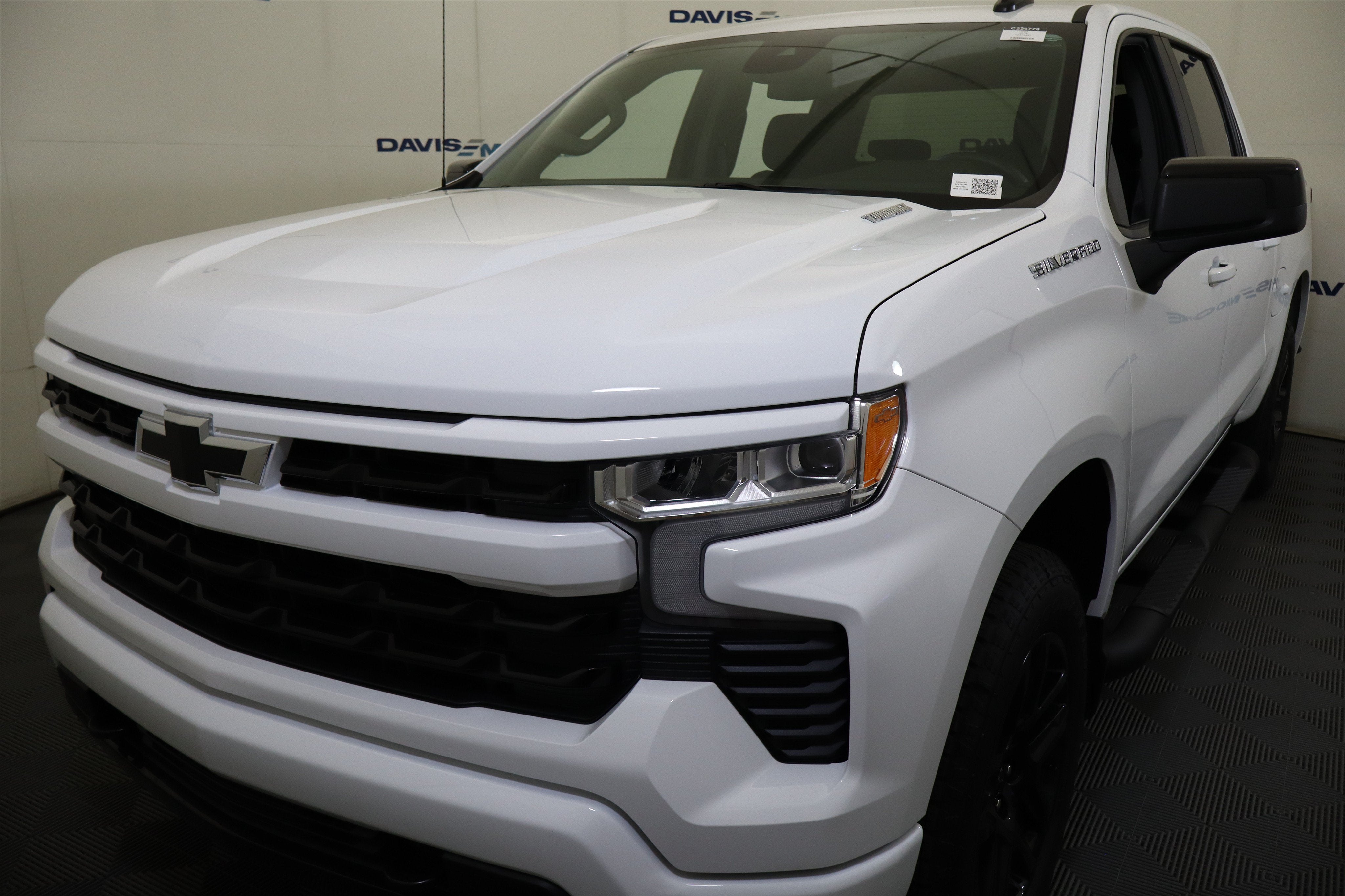 2026 Chevrolet Silverado 1500 RST Crew Cab 4WD