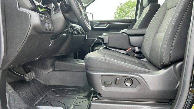 2026 Chevrolet Silverado 1500 RST Crew Cab 4WD