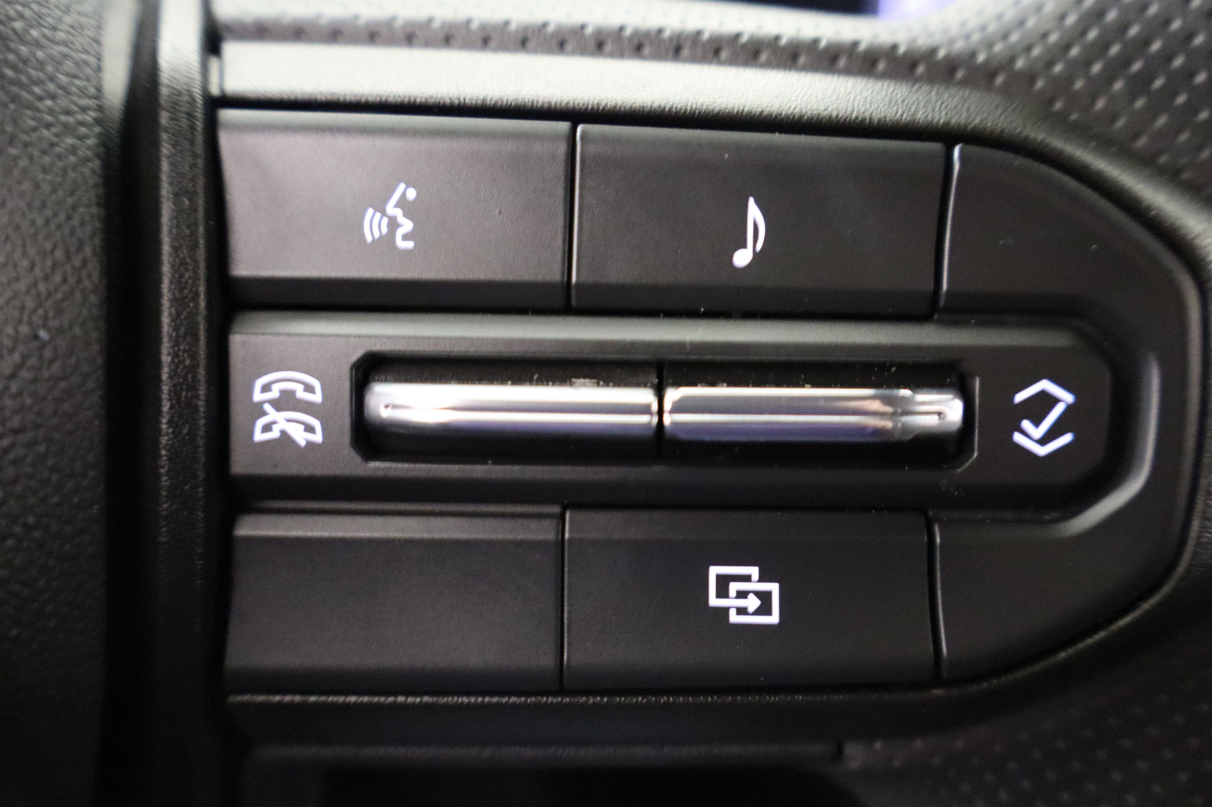 2026 Chevrolet Colorado 4WD Work Truck Crew Cab