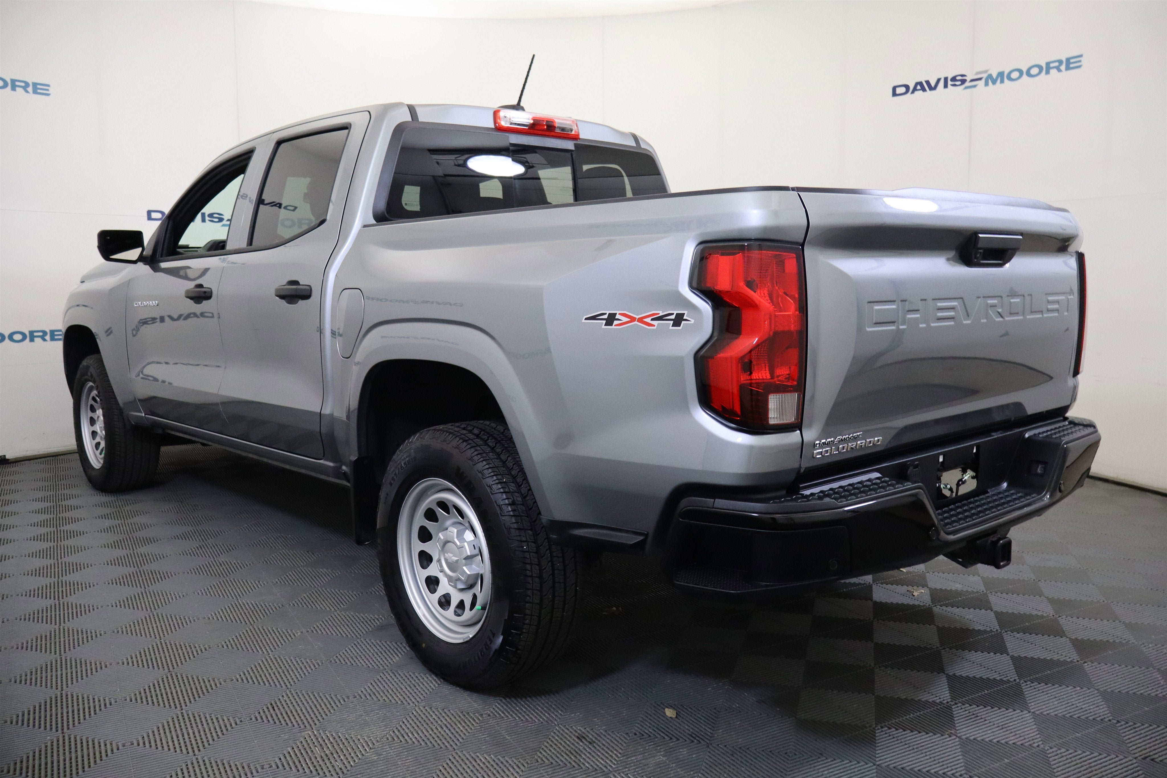2026 Chevrolet Colorado 4WD Work Truck Crew Cab