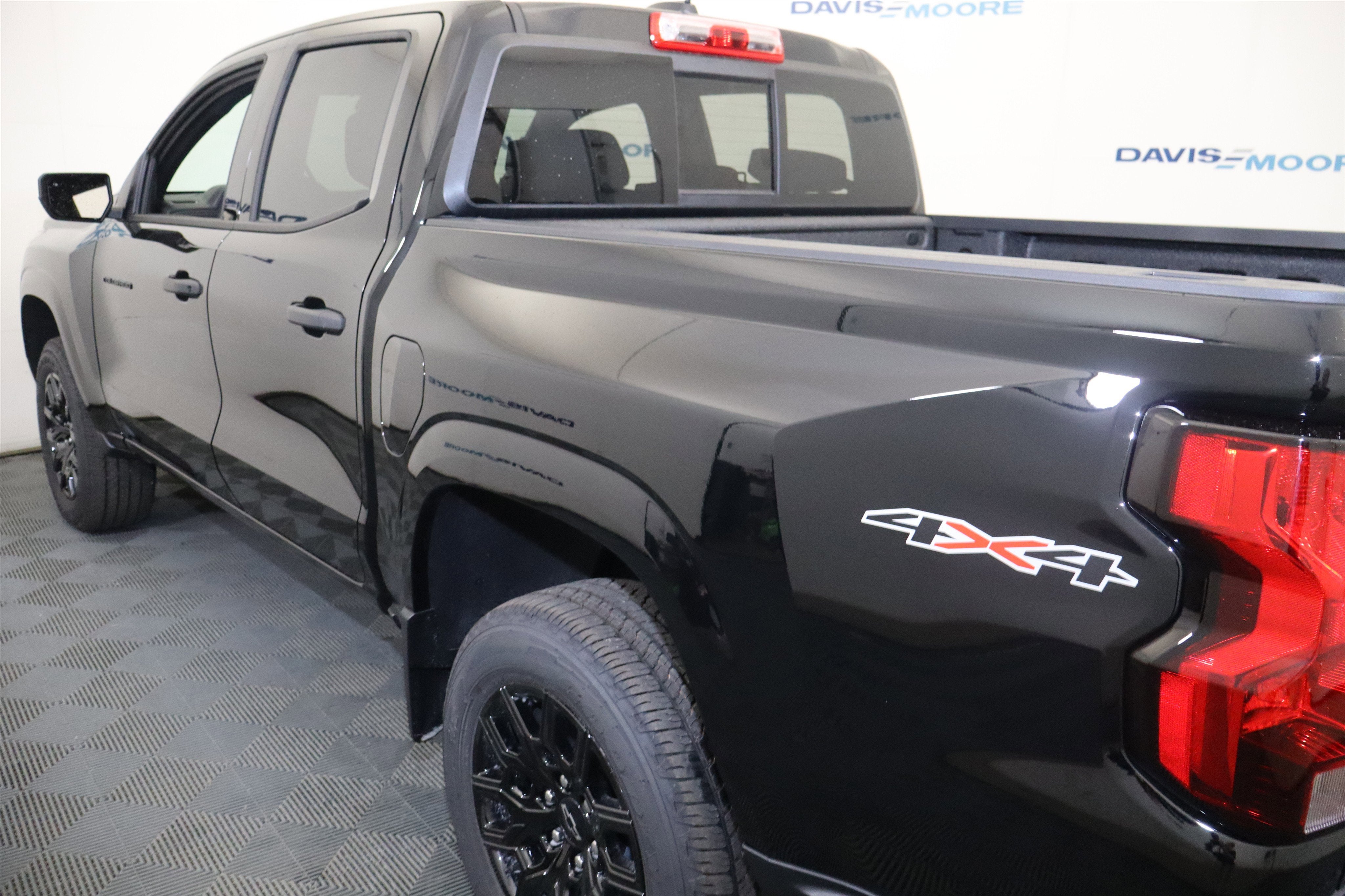 2026 Chevrolet Colorado 4WD Work Truck