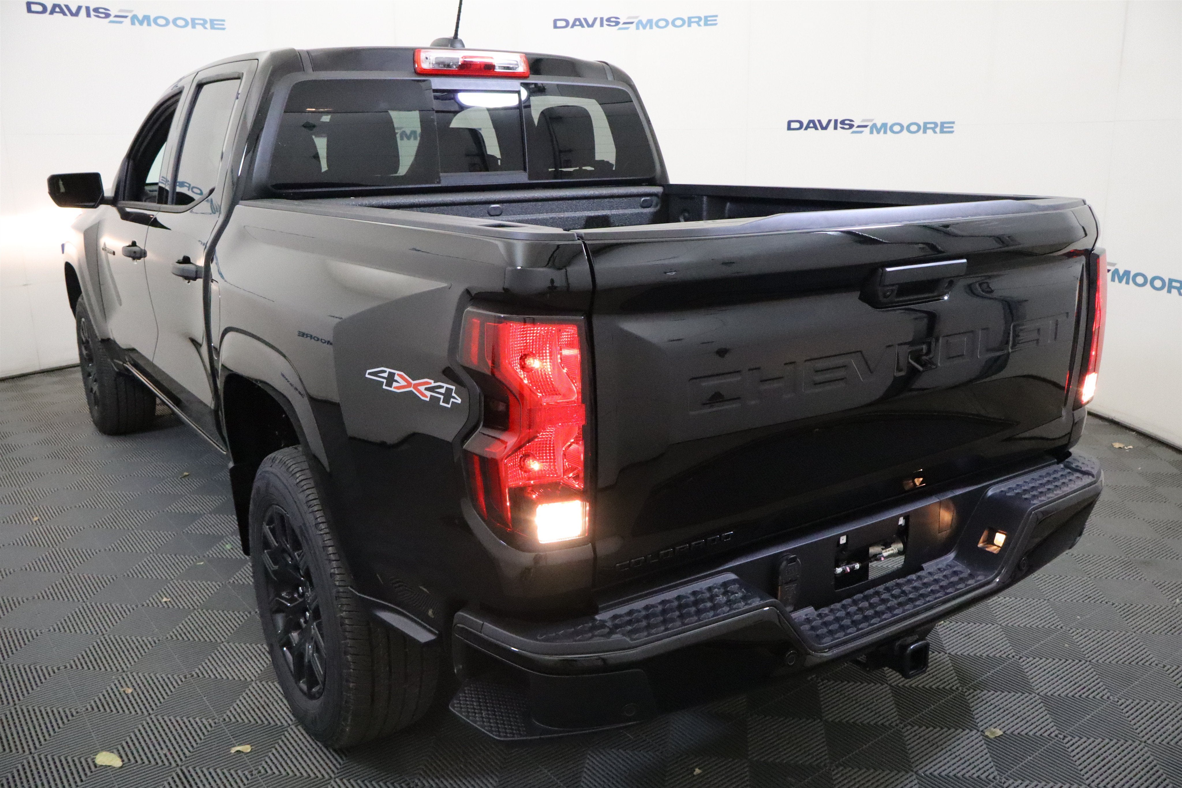 2026 Chevrolet Colorado 4WD Work Truck Crew Cab