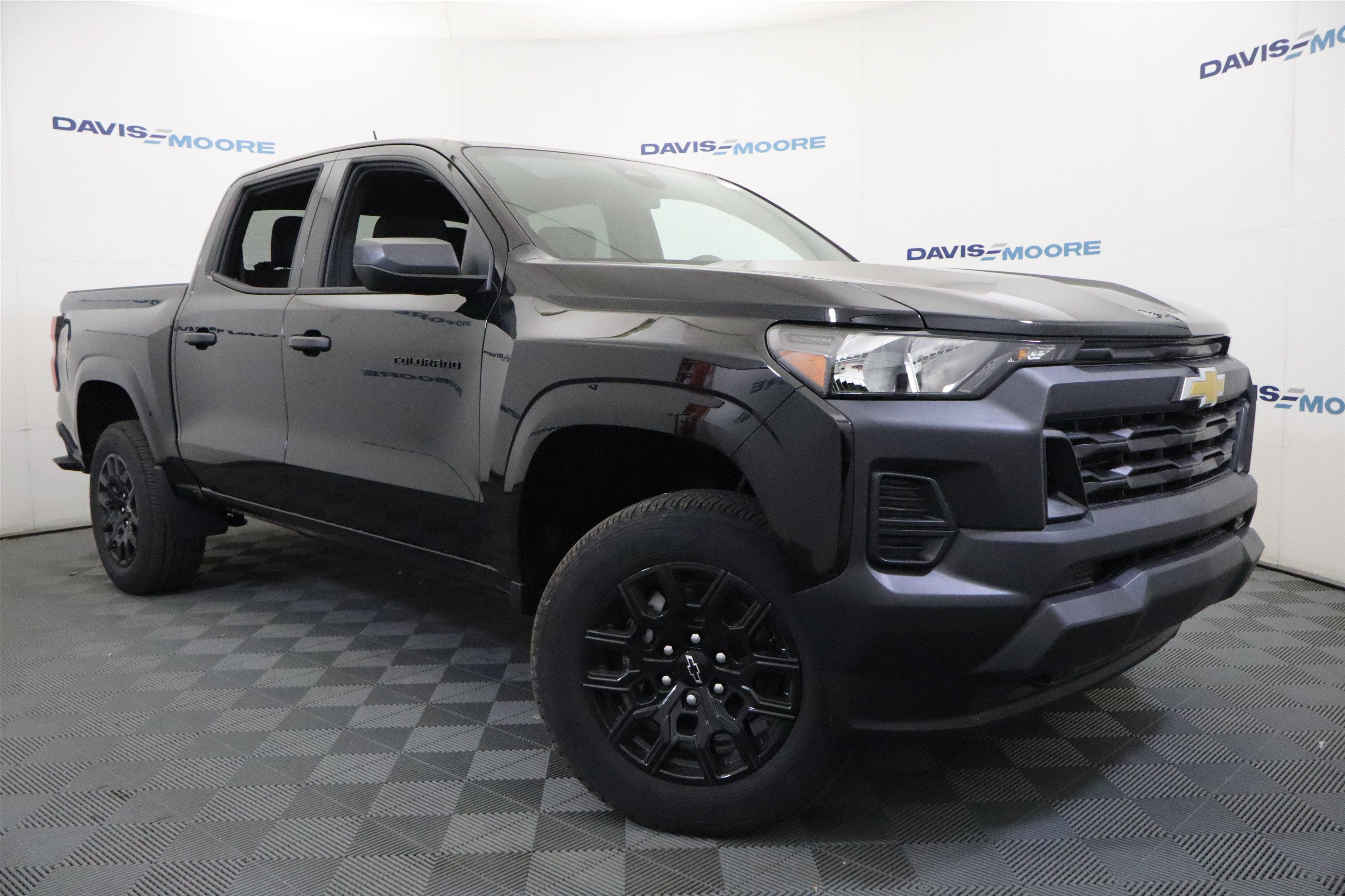2026 Chevrolet Colorado 4WD Work Truck Crew Cab