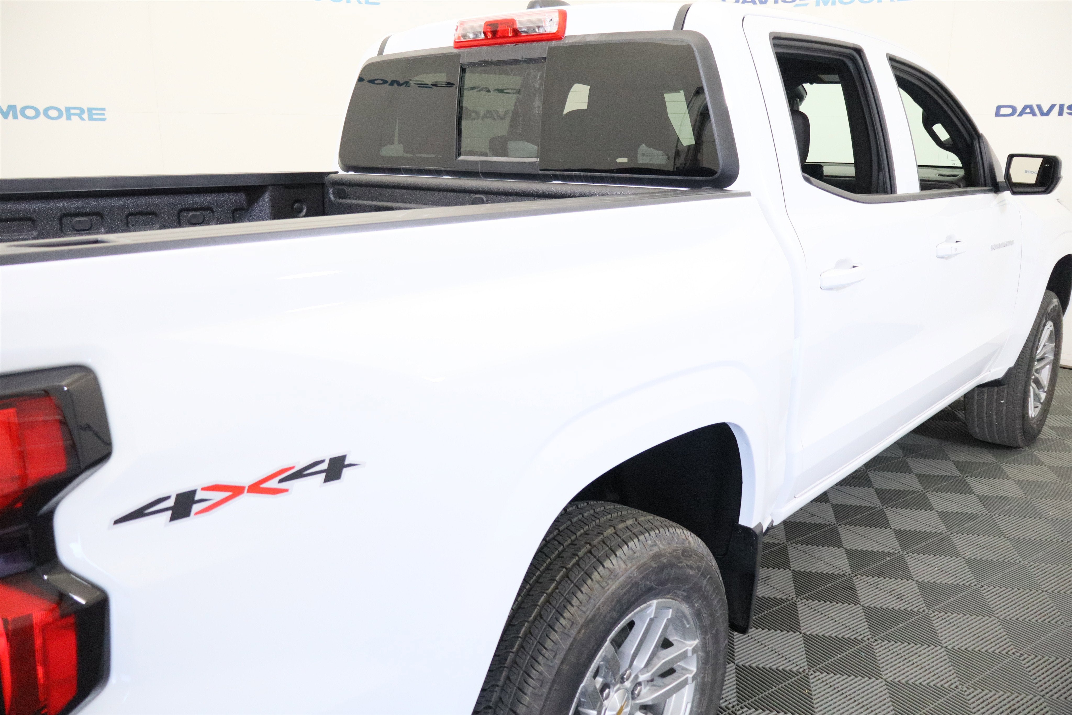 2026 Chevrolet Colorado 4WD LT Crew Cab