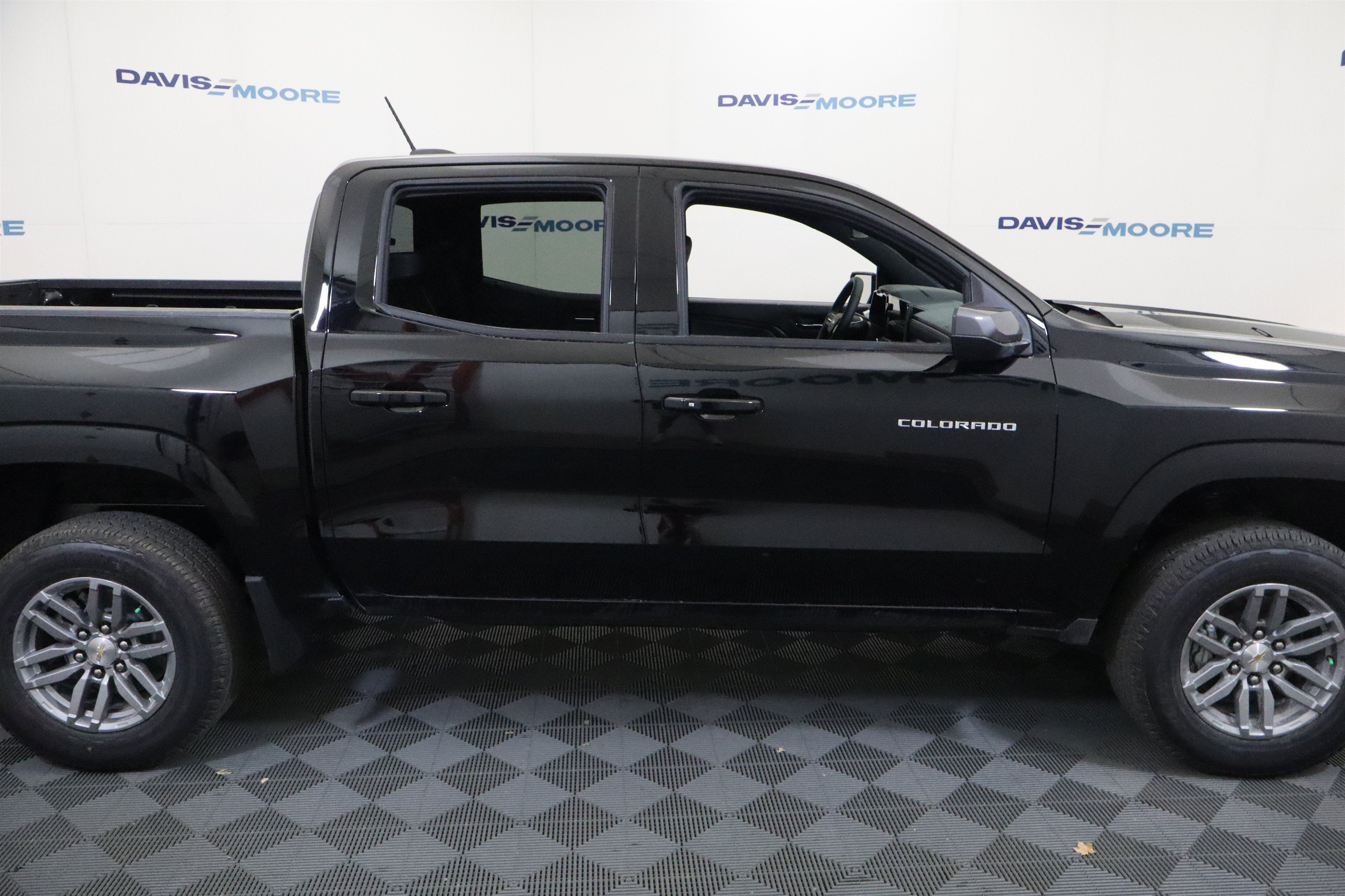 2026 Chevrolet Colorado 4WD LT Crew Cab