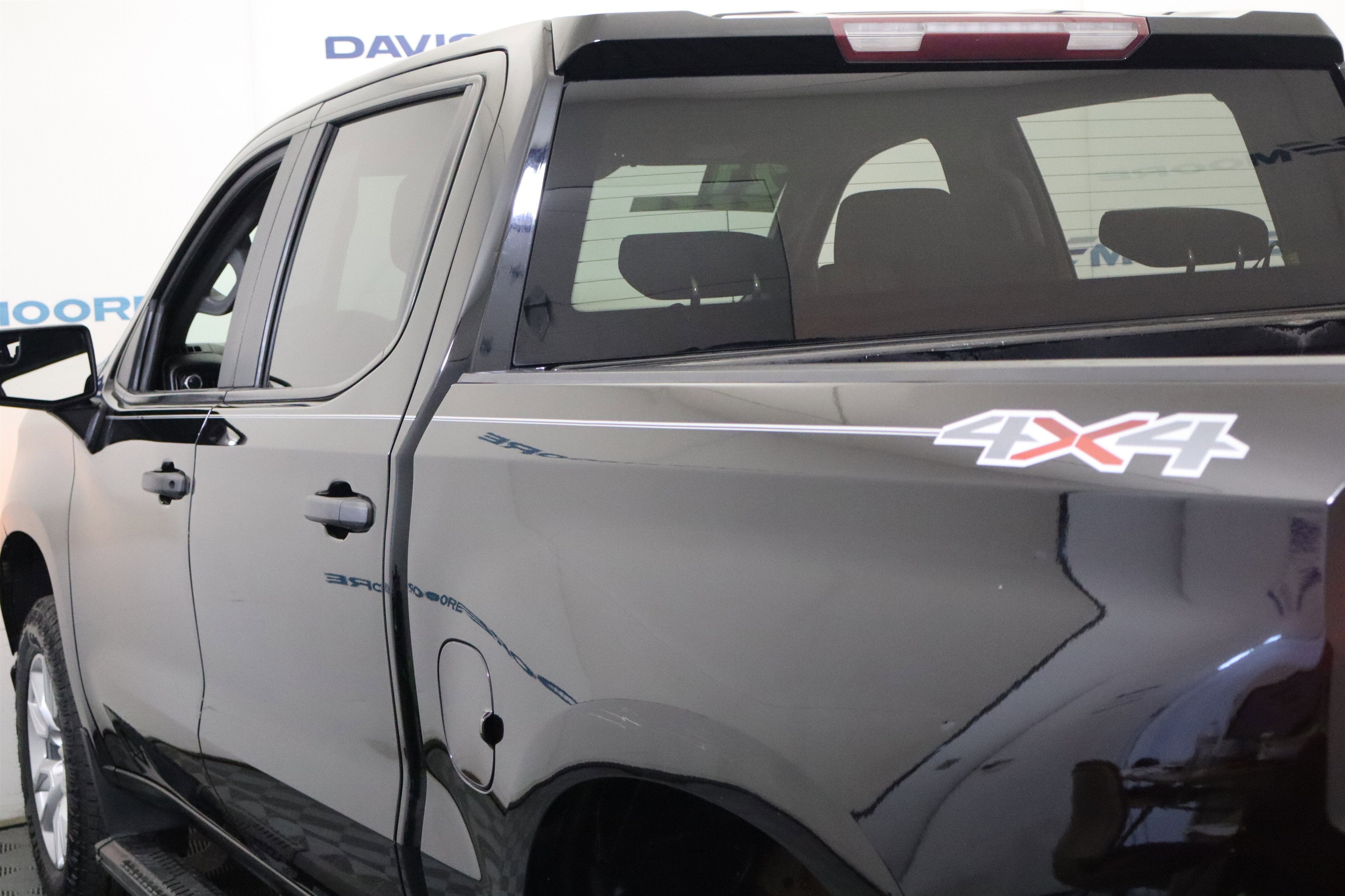 2021 Chevrolet Silverado 1500 Custom Crew Cab 4WD