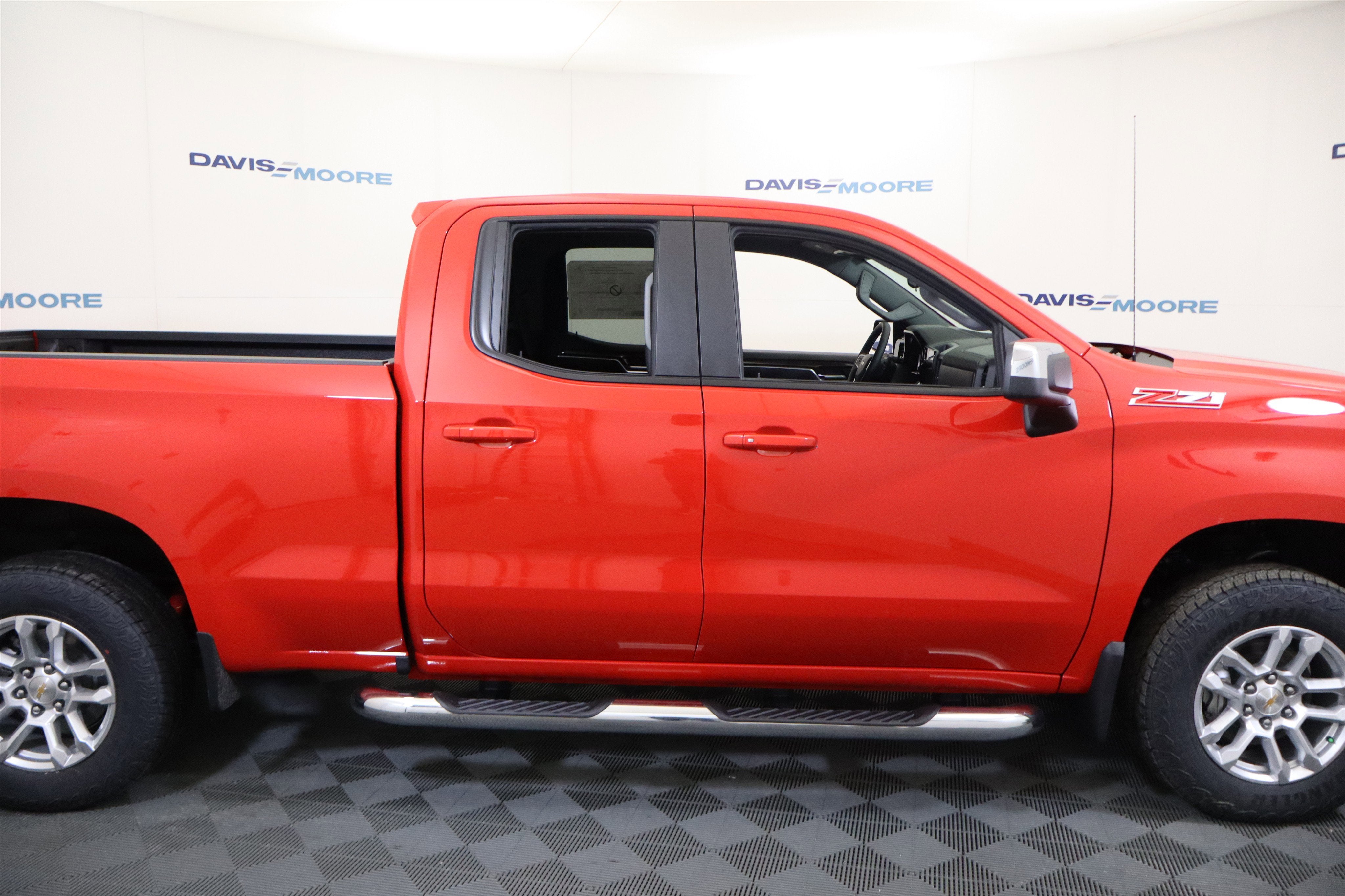 2026 Chevrolet Silverado 1500 LT Double Cab 4WD
