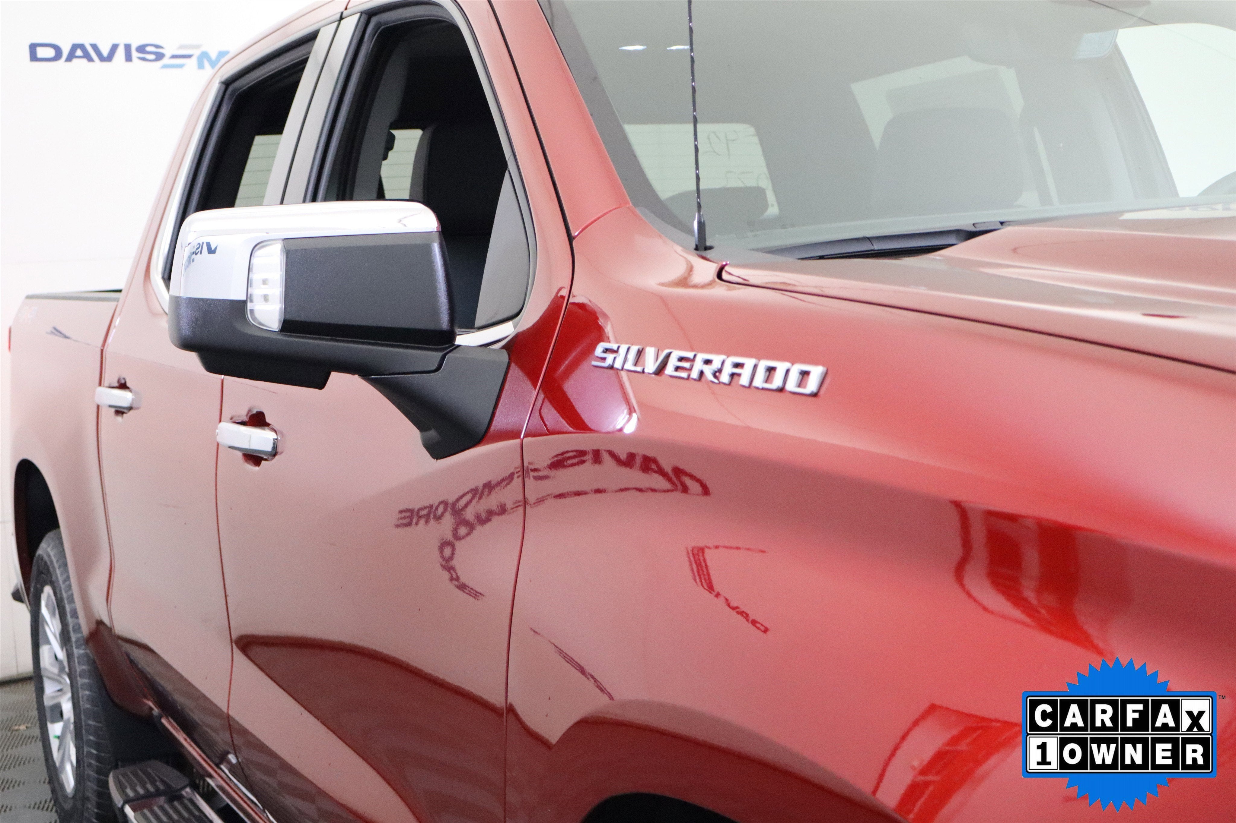 2024 Chevrolet Silverado 1500 LT Crew Cab 4WD