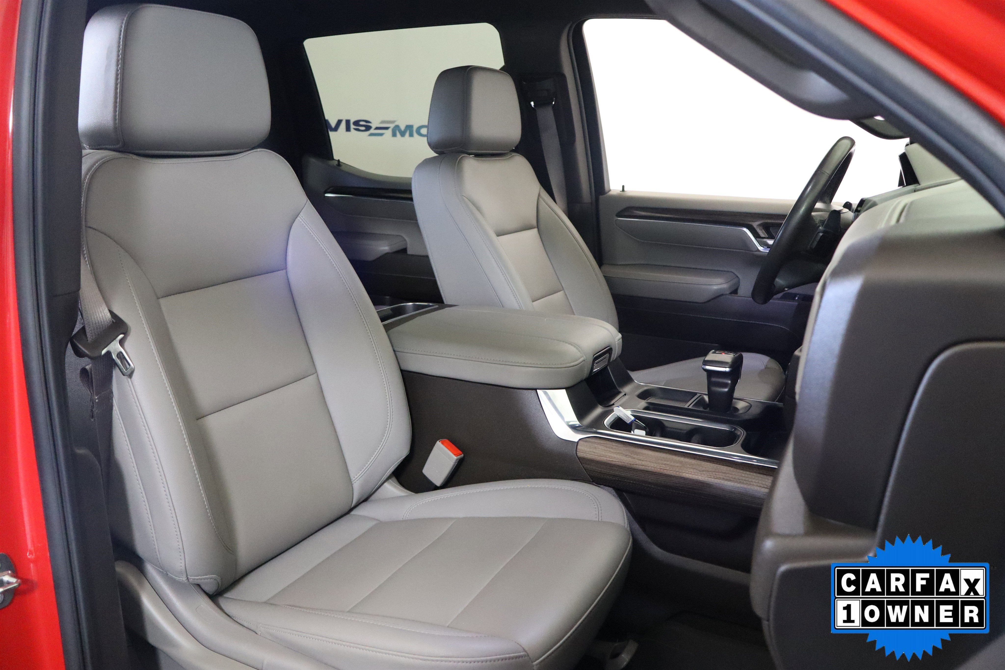 2024 Chevrolet Silverado 1500 LTZ Crew Cab 4WD